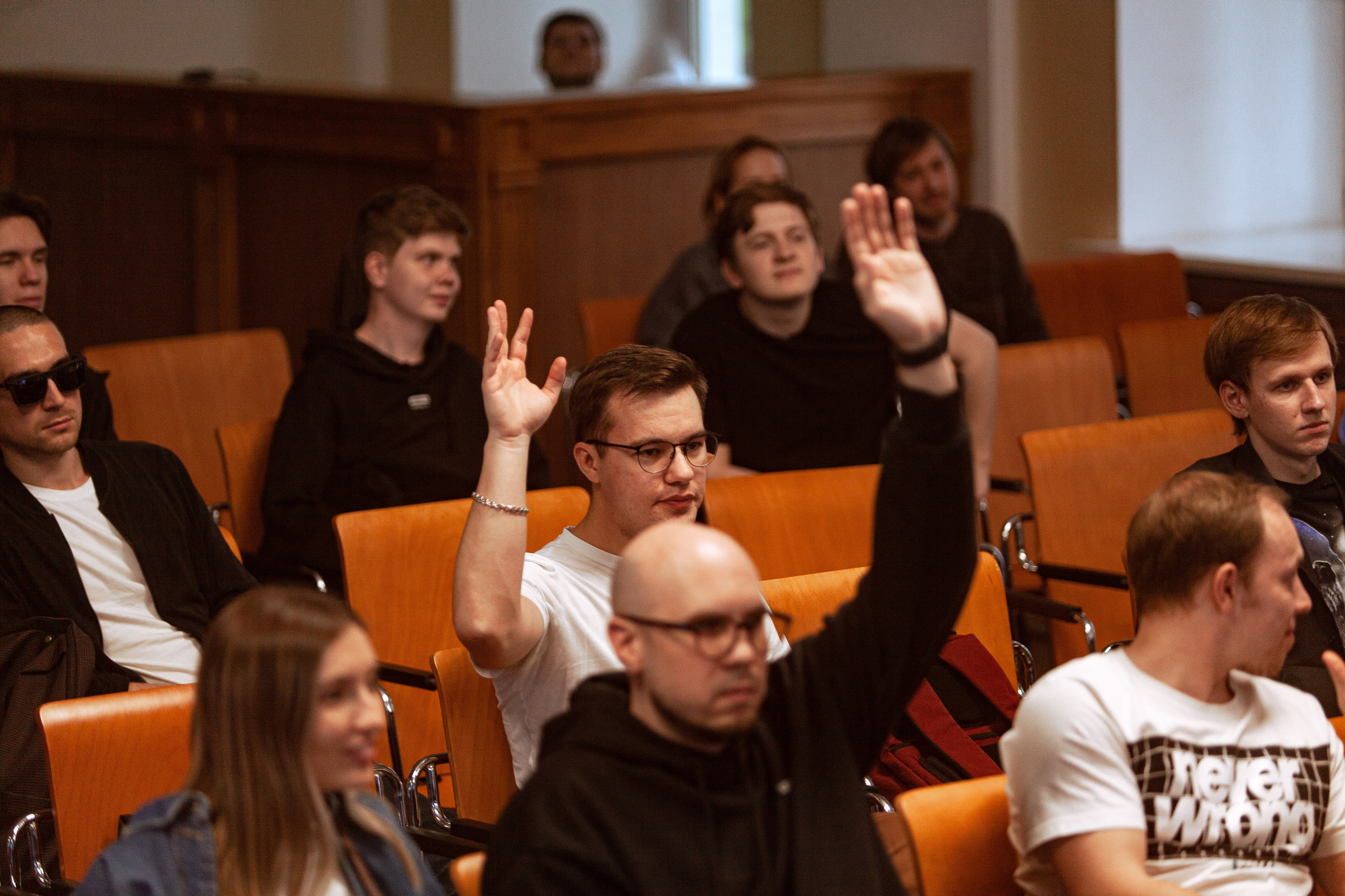 Фотограф на мероприятие в Нижнем Новгороде. Репортажный фотограф в Нижнем Новгороде. Фотограф на юбилей. Фотограф на день рождения. Фотограф конференций в Нижнем Новгороде. Спортивный фотограф в Нижнем Новгороде.