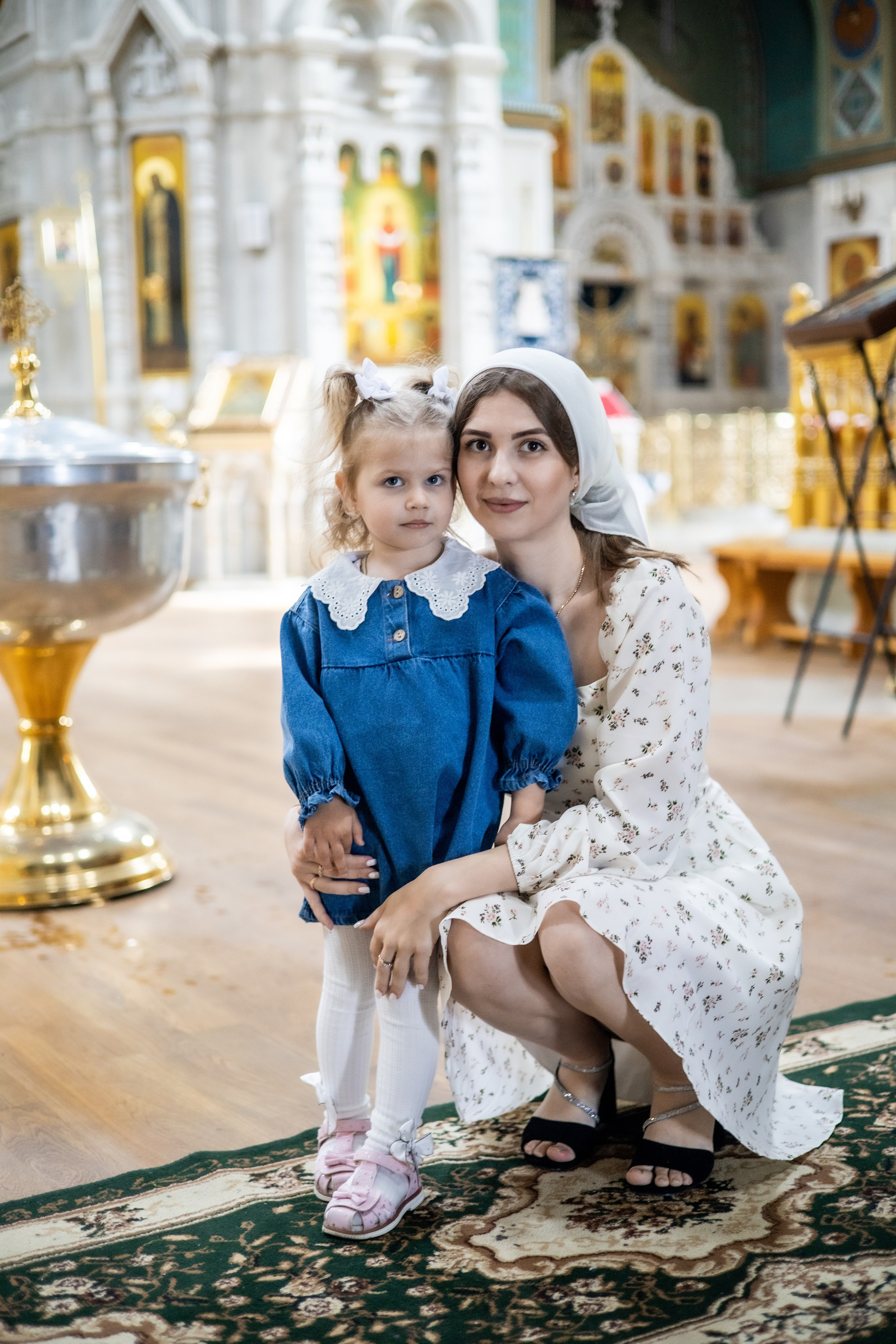 Крещение Ульяны и Вероники. Фотограф Надежда Лукьянова