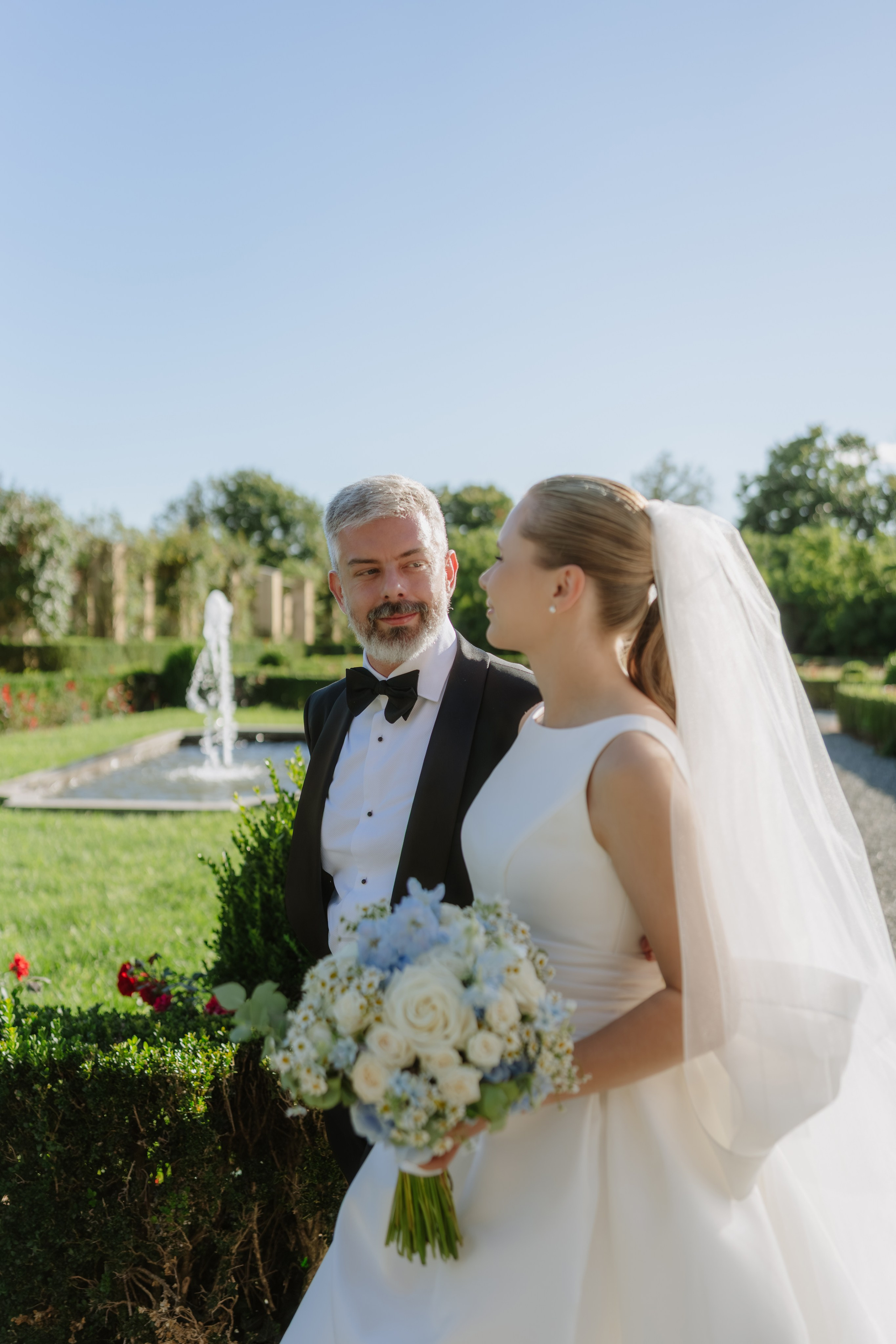 Vera & Lorenzo | Biella, Italy. Professional Wedding Photographer Geneva & Romande Switzerland | Tanya Creator