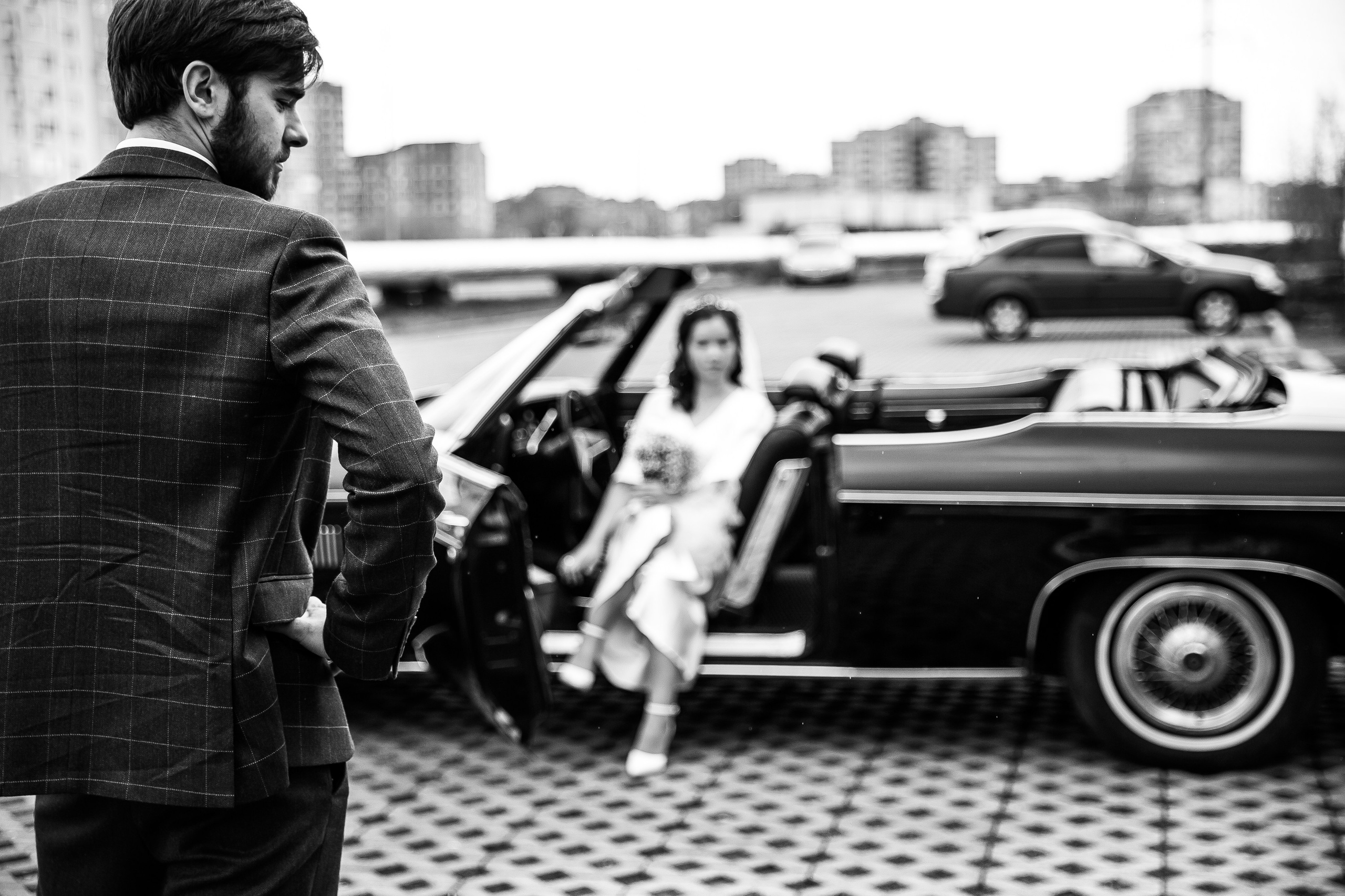 Кинематографичная фотосессия с кабриолетом — Влад и Эля. Свадебный фотограф в Оренбурге Илья Володьков