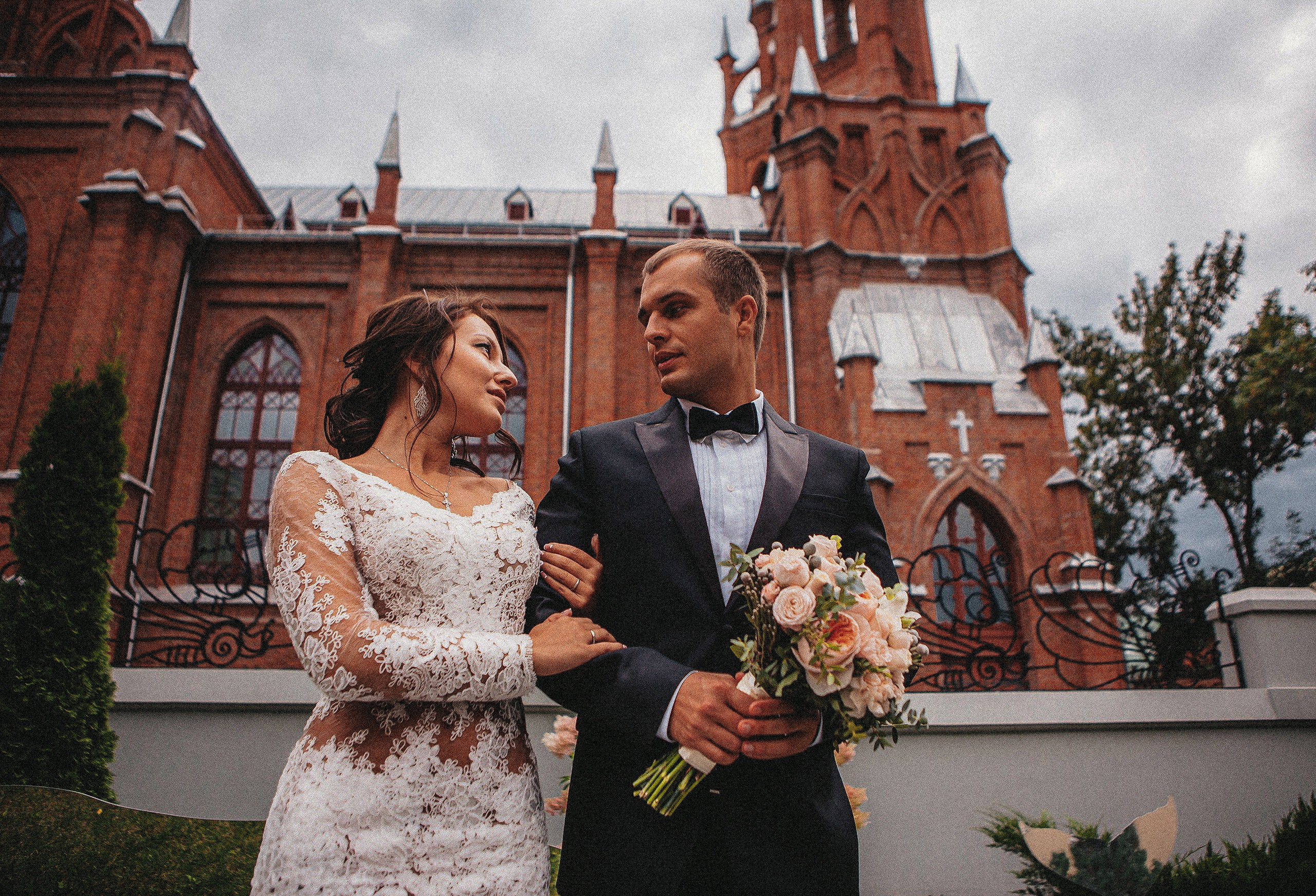 Свадебная фотосессия летом. Фотограф в городе Самара Александр Гераськин