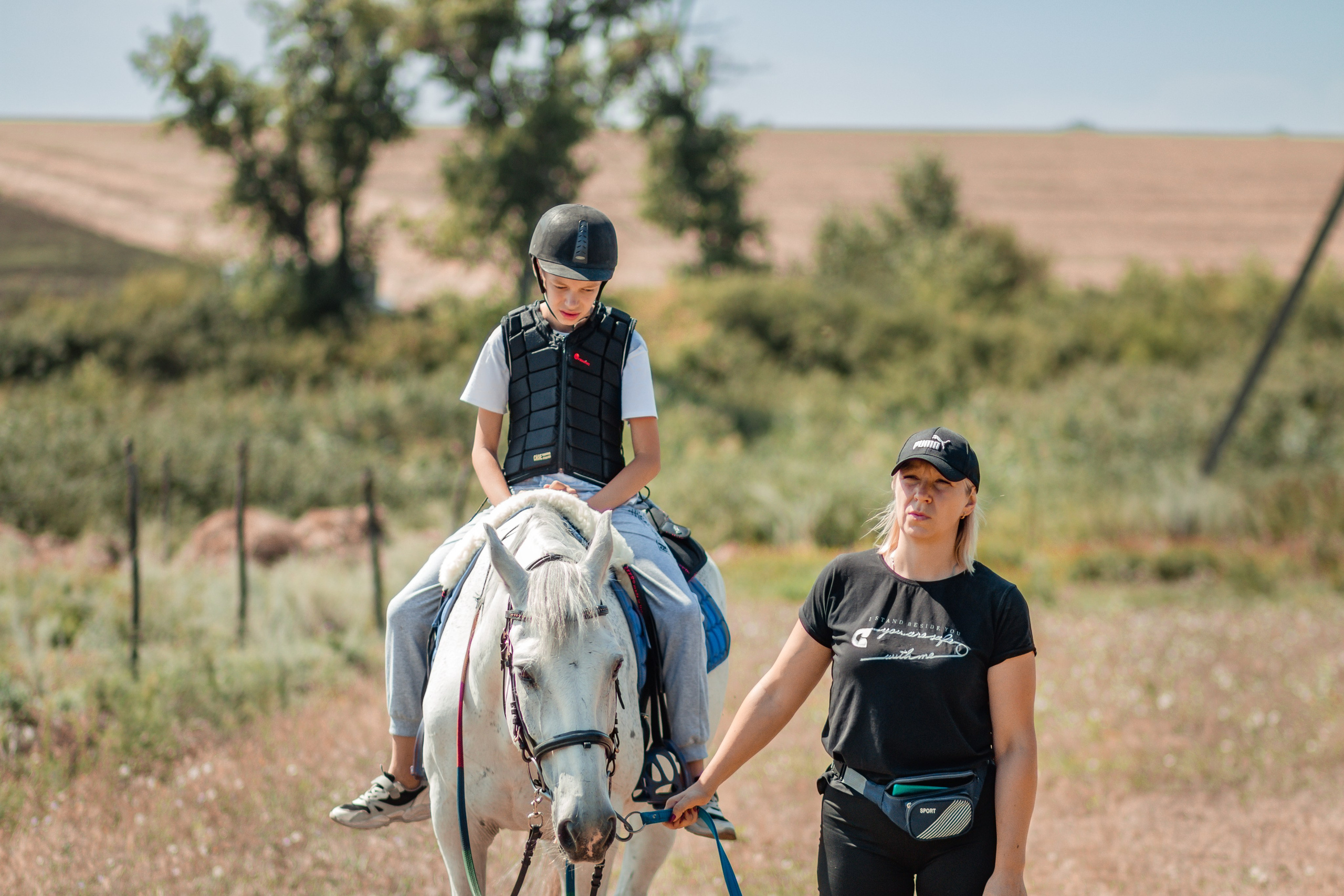 Выезды в поля на лошади