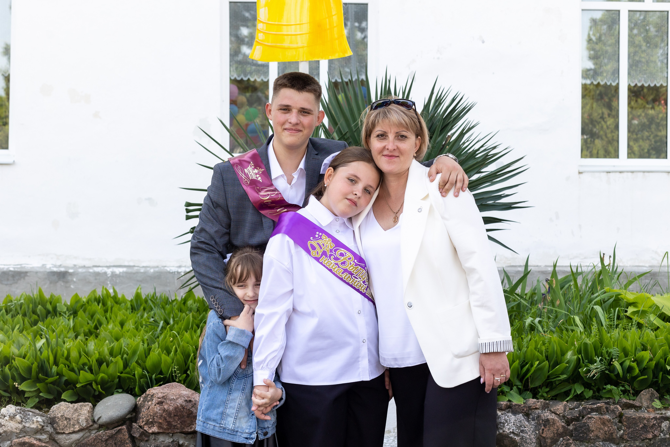 Последний звонок. Выпускные альбомы Майкоп, Краснодар Елена Золотарева