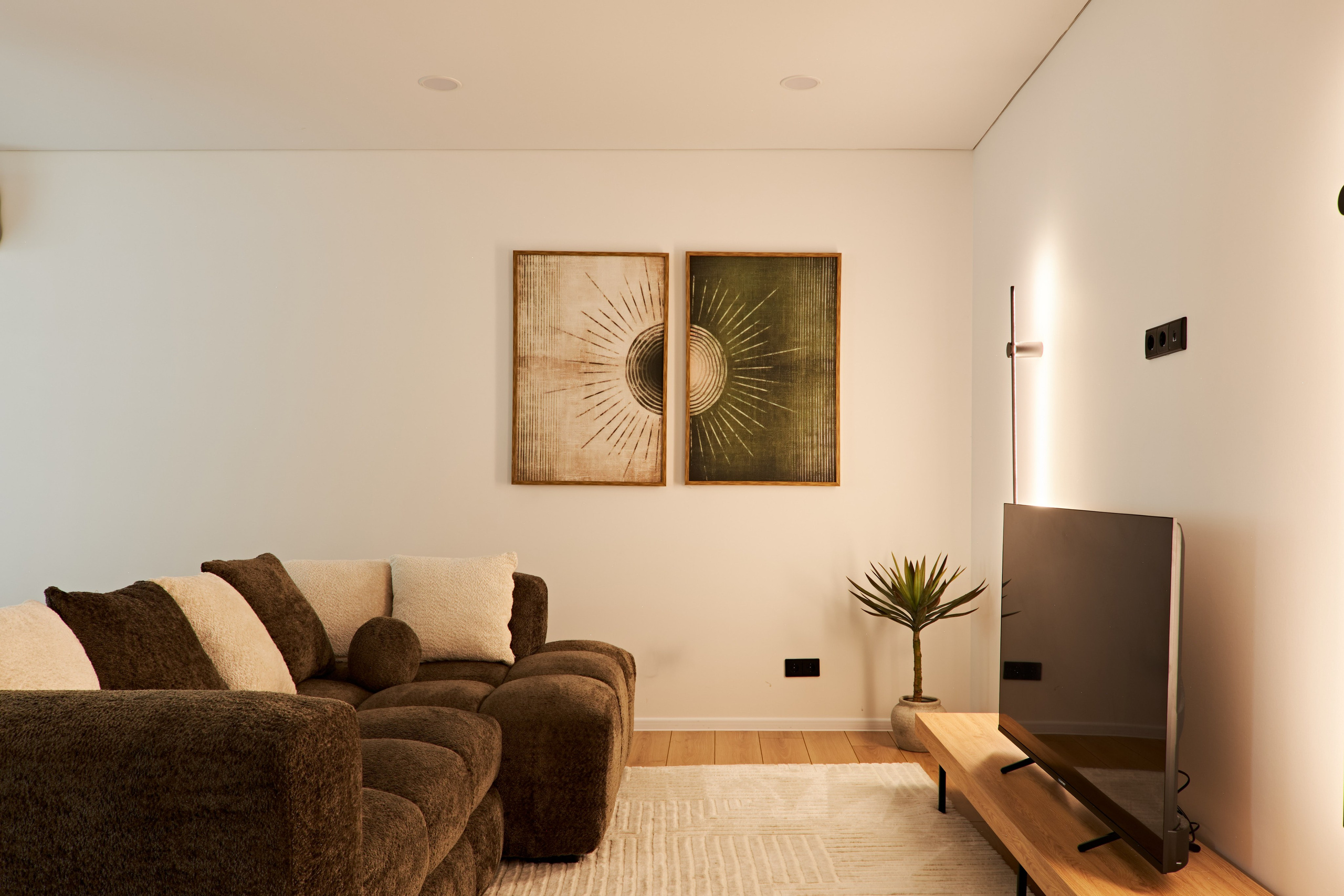 Airbnb Apartment Photography Tbilisi | Vitaliy Gorbachev