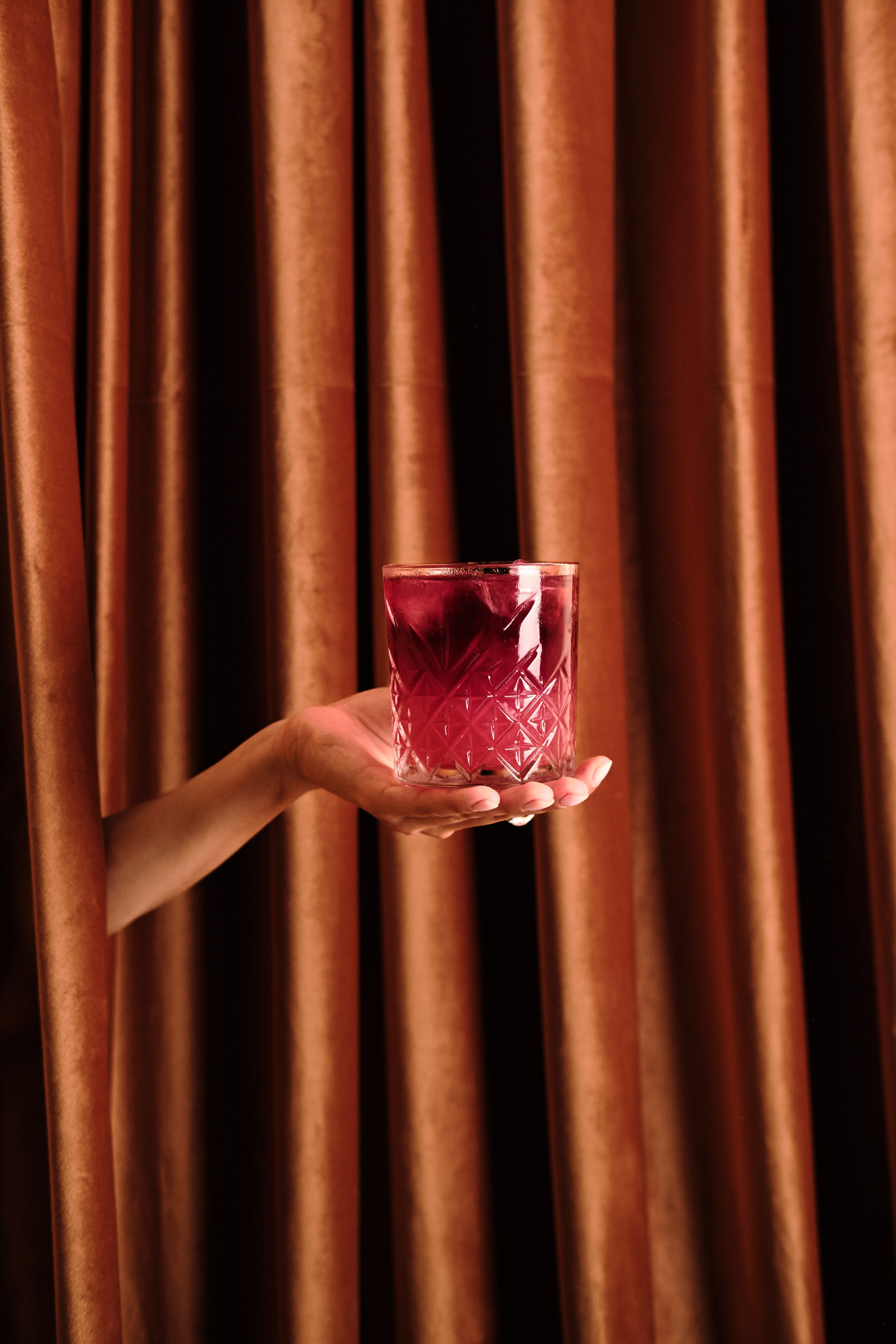 ORA MAKASHVILEBTAN. Commercial Photographer in Tbilisi: Food, Interior, Product