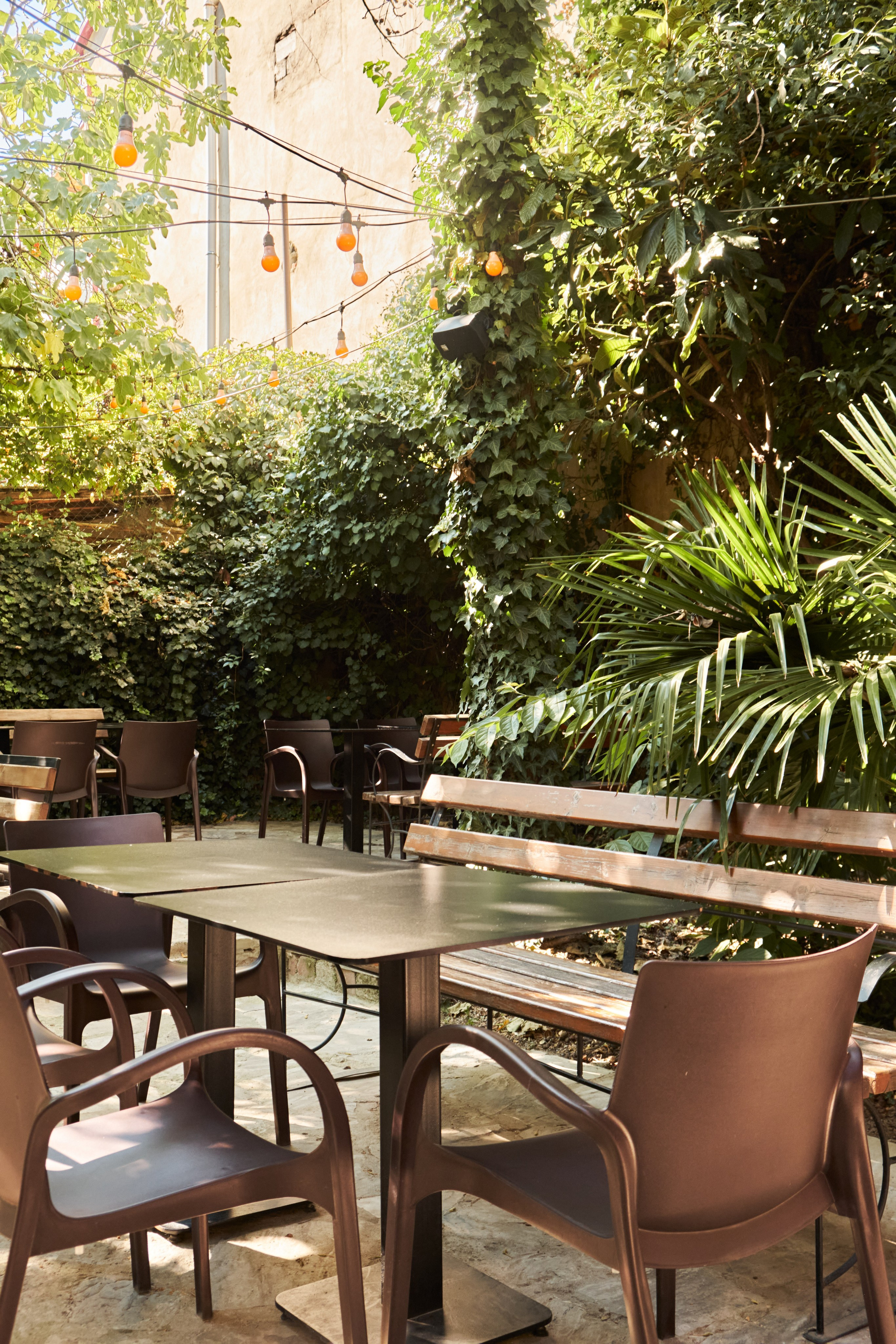 ORA MAKASHVILEBTAN. Commercial Photographer in Tbilisi: Food, Interior, Product