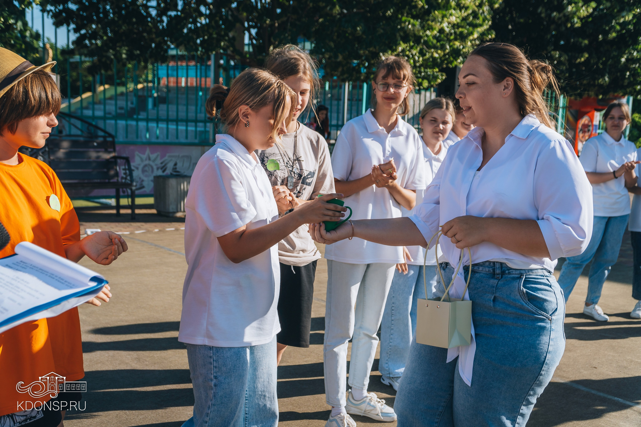 Концертная программа «Жить здорово». Новотитаровский Дом культуры