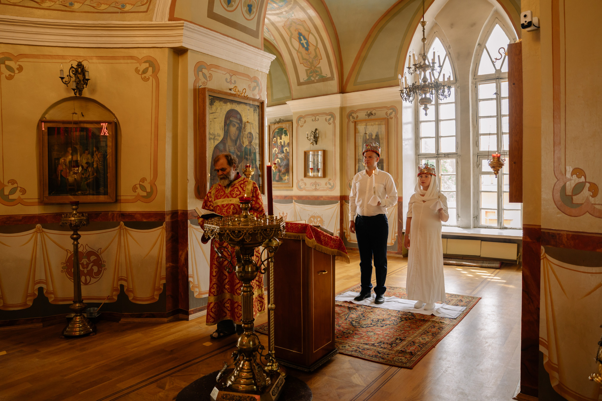 Никольская церковь, Зеленоград. венчание. Свадебный и семейный фотограф Скрынник Светлана