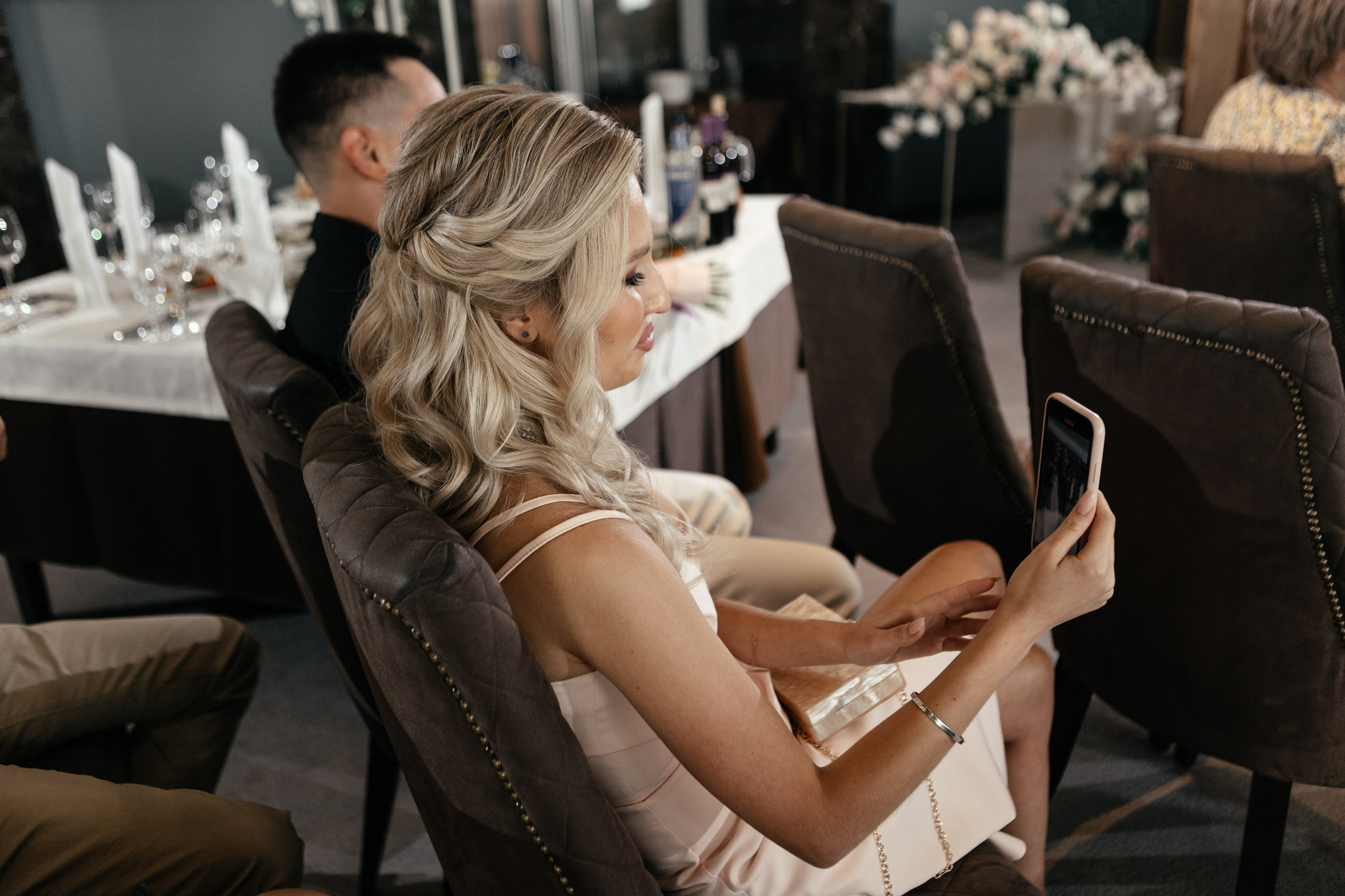 Свадебный фотограф Уфа — Руслан ГабдлисламовЖивые эмоции, красивые кадры, воспоминания на всю жизнь.Работаю по всей Республике Башкортоста. Свадебный фотограф Уфа Руслан Габдлисламов