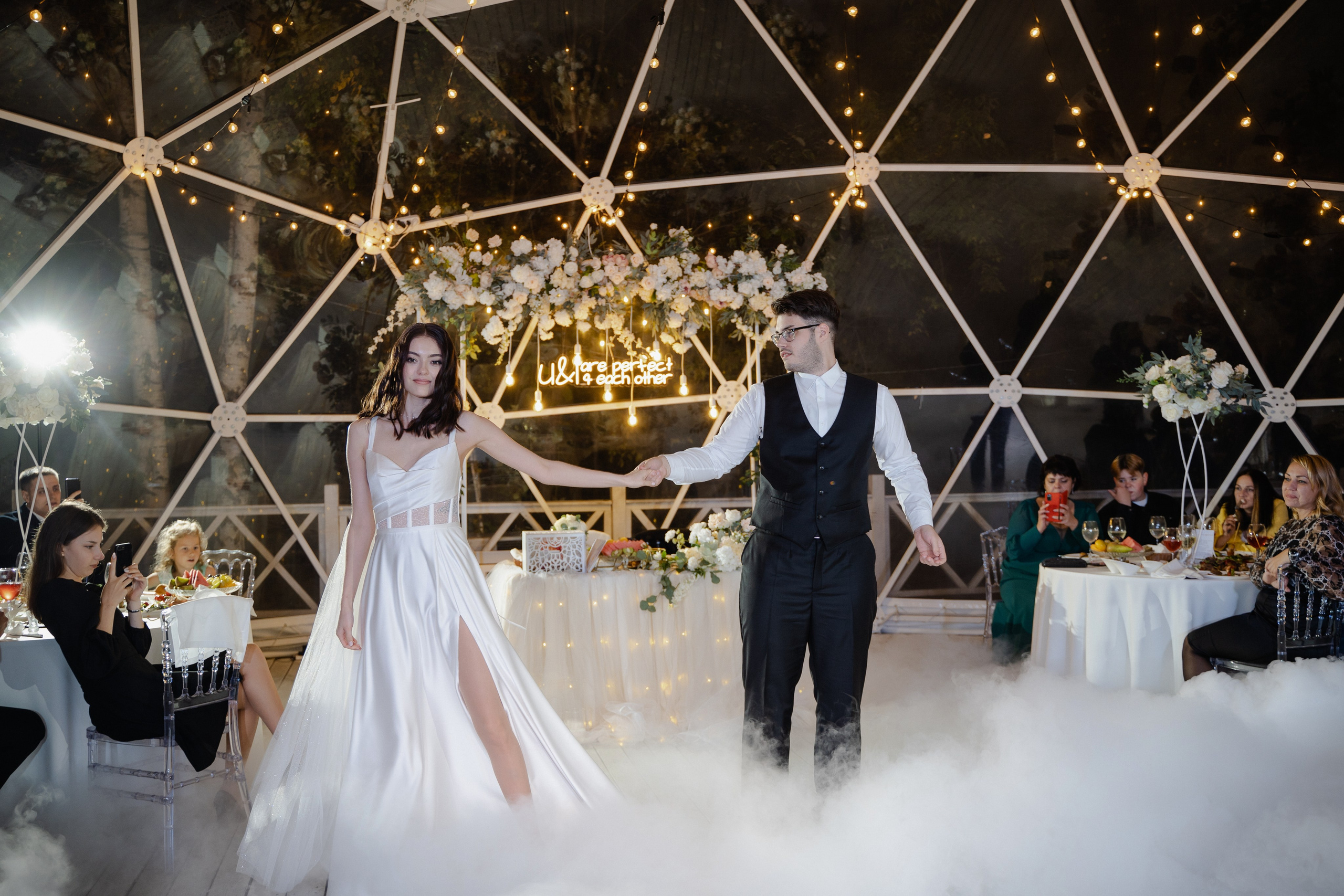 Ксения и Василий. Хвоя. Фотограф Аля Овчарова