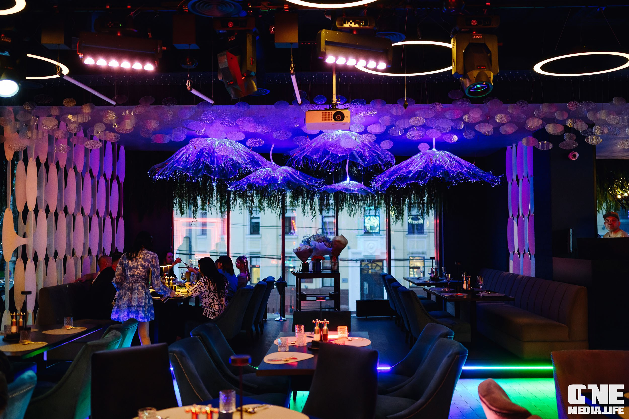 День Космонавтики в ресторане Океан. One Media Life: фоторепортажи, фотоотчеты с мероприятий и заведений