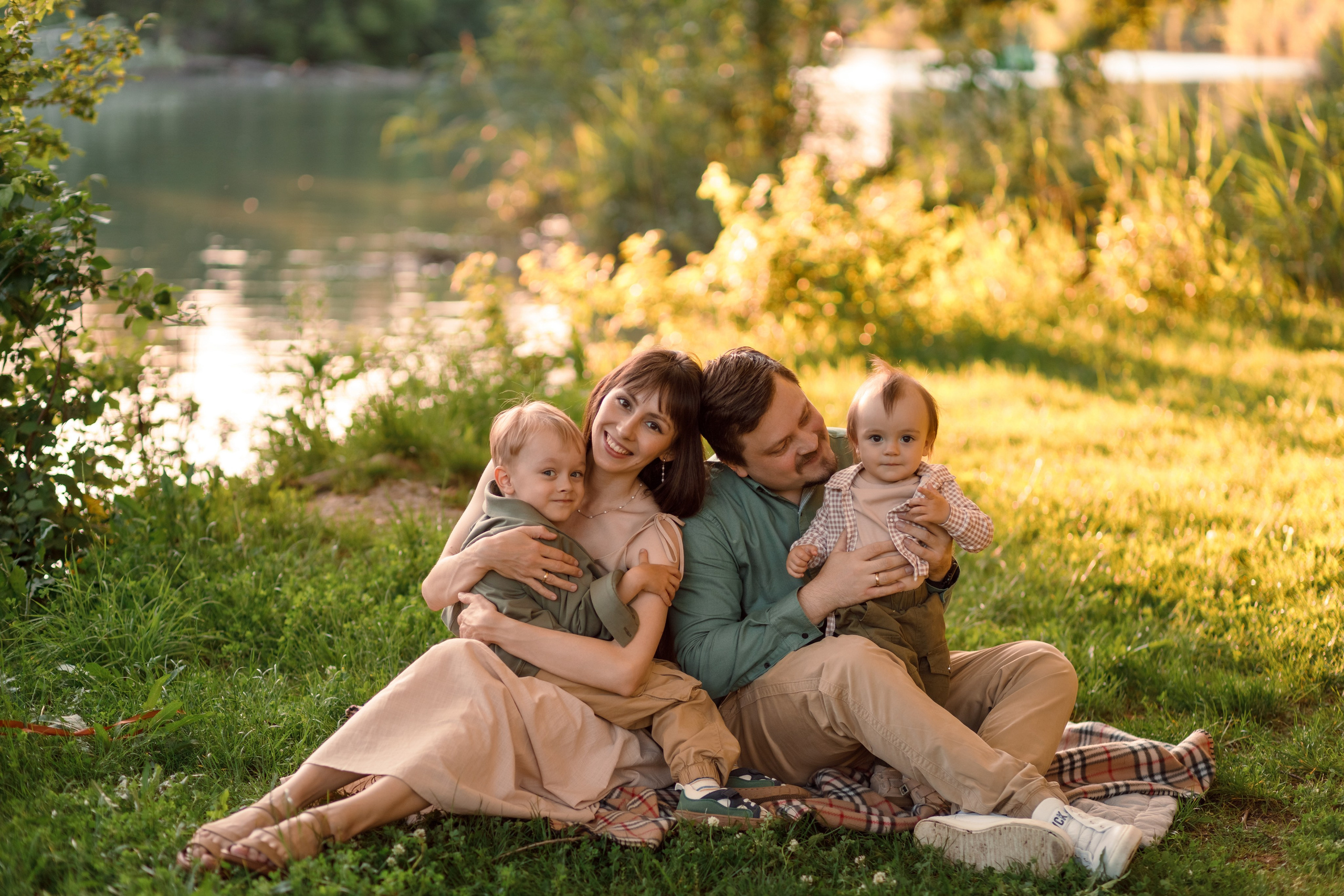 Лилия (парк Солнечный остров). Семейный и детский фотограф в Краснодаре Элона Литвинова