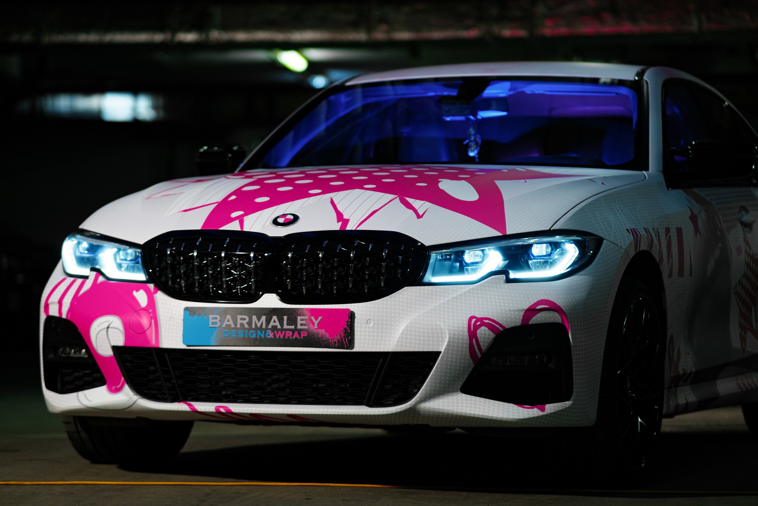 Винилография на BMW 3 G20. Студия дизайна и оклейки авто Barmaley Design