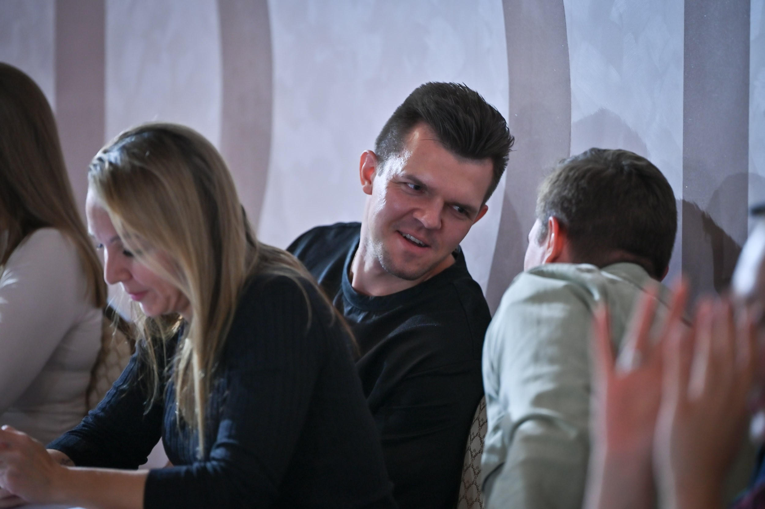 СТЕНДАП ЛИПЕЦК. Репортажный и свадебный фотограф в Липецке Иван Первойкин