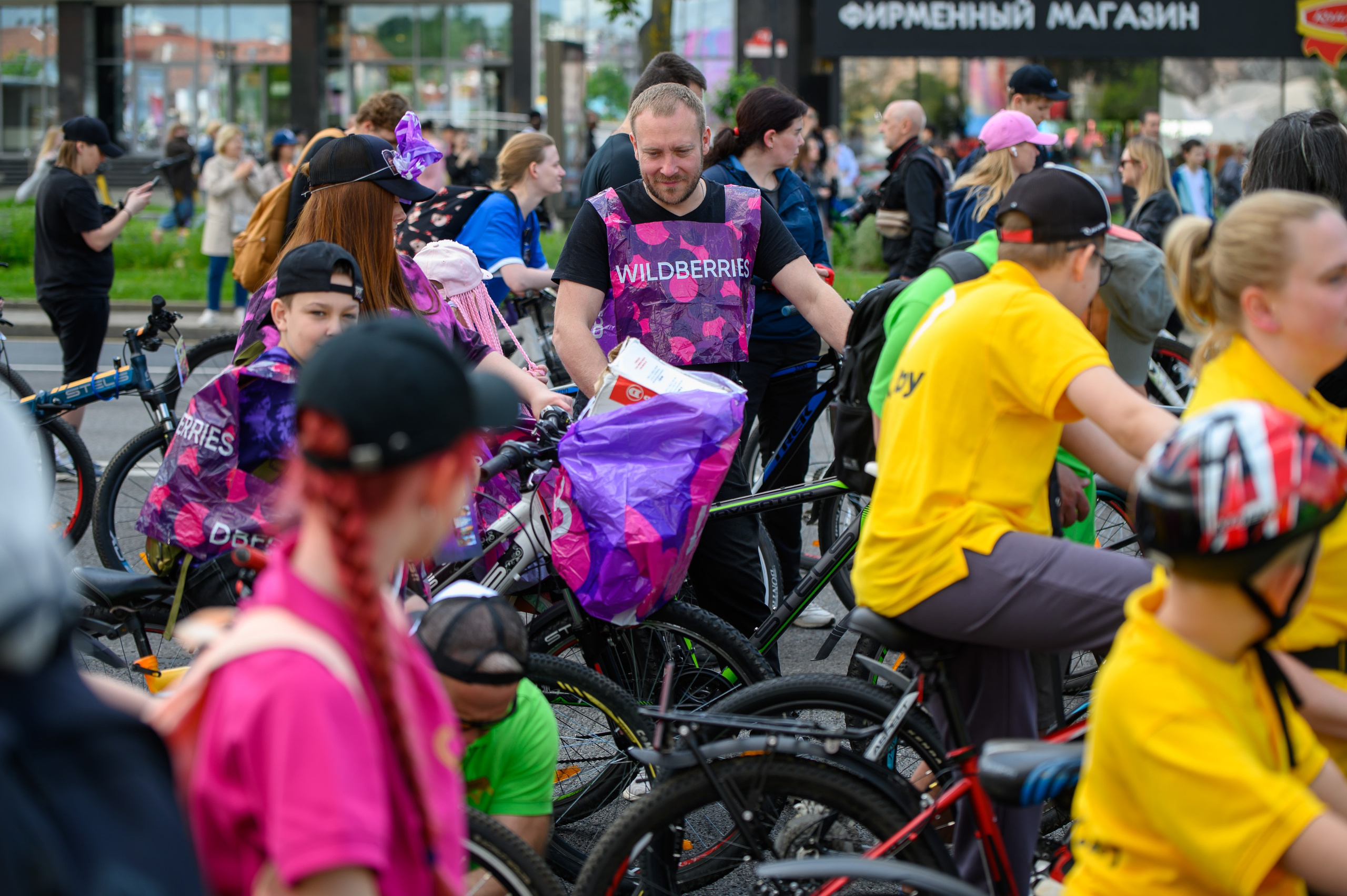Репортажная съемка с открытия магазина. Фотоуслуги, услуги фотографа, фотографирование важных событий