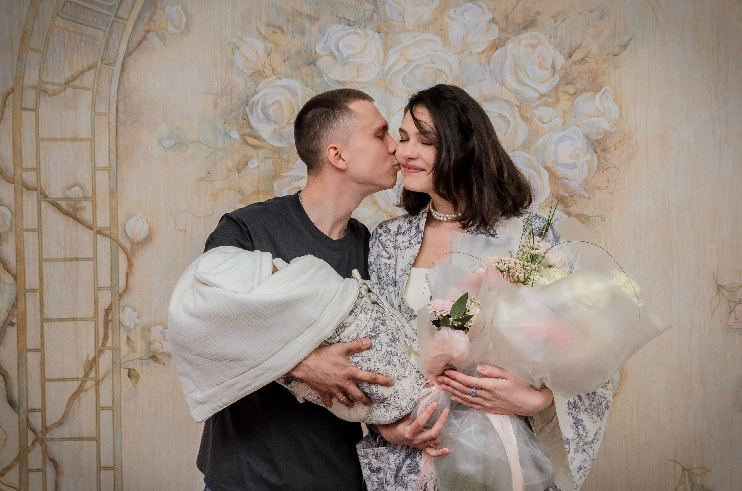 Фотограф на выписку из роддома в Рязани Валя Лялина. Фотограф новорождённых в Рязани, фотосъемка выписки из роддома, крещен
