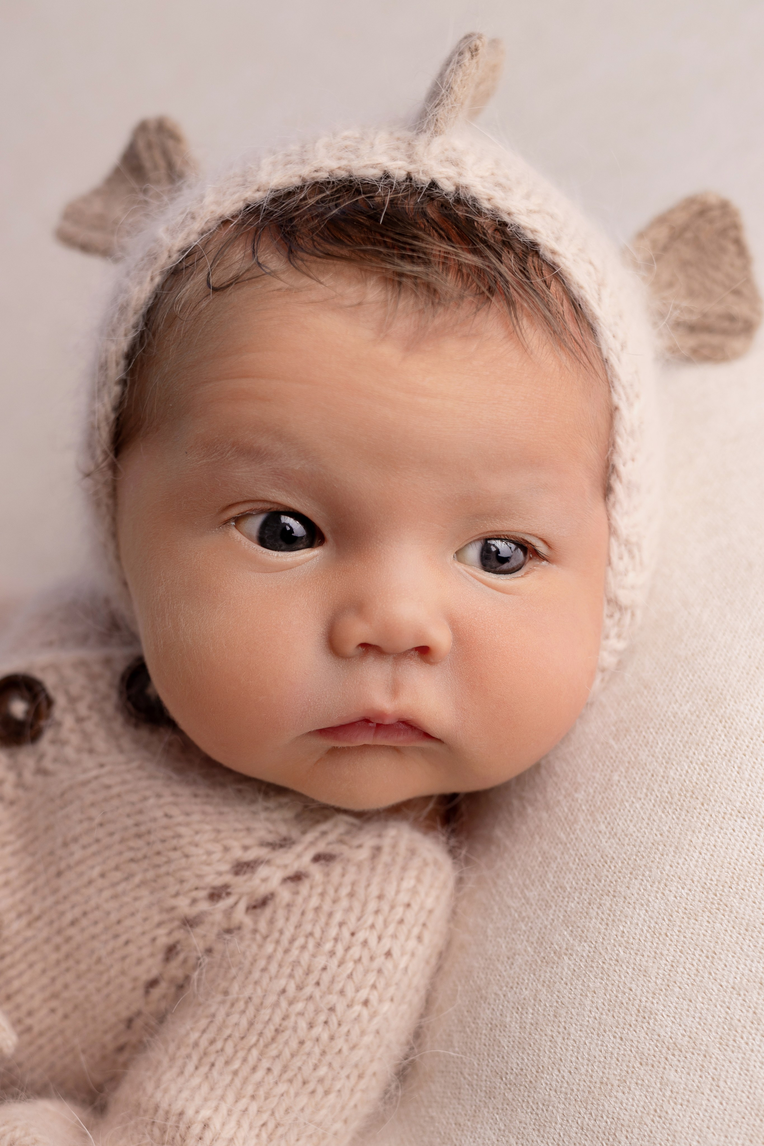 Классическая фотосессия малыша. Фотограф новорожденных малышей в Омске и Омской области Эльвира Камаева