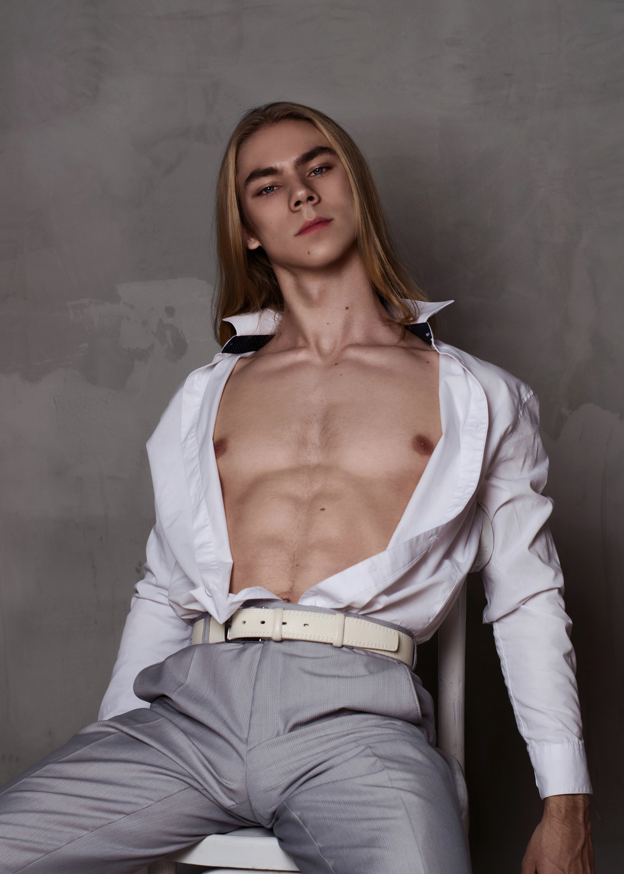 Гриша. Анастасия — фотограф