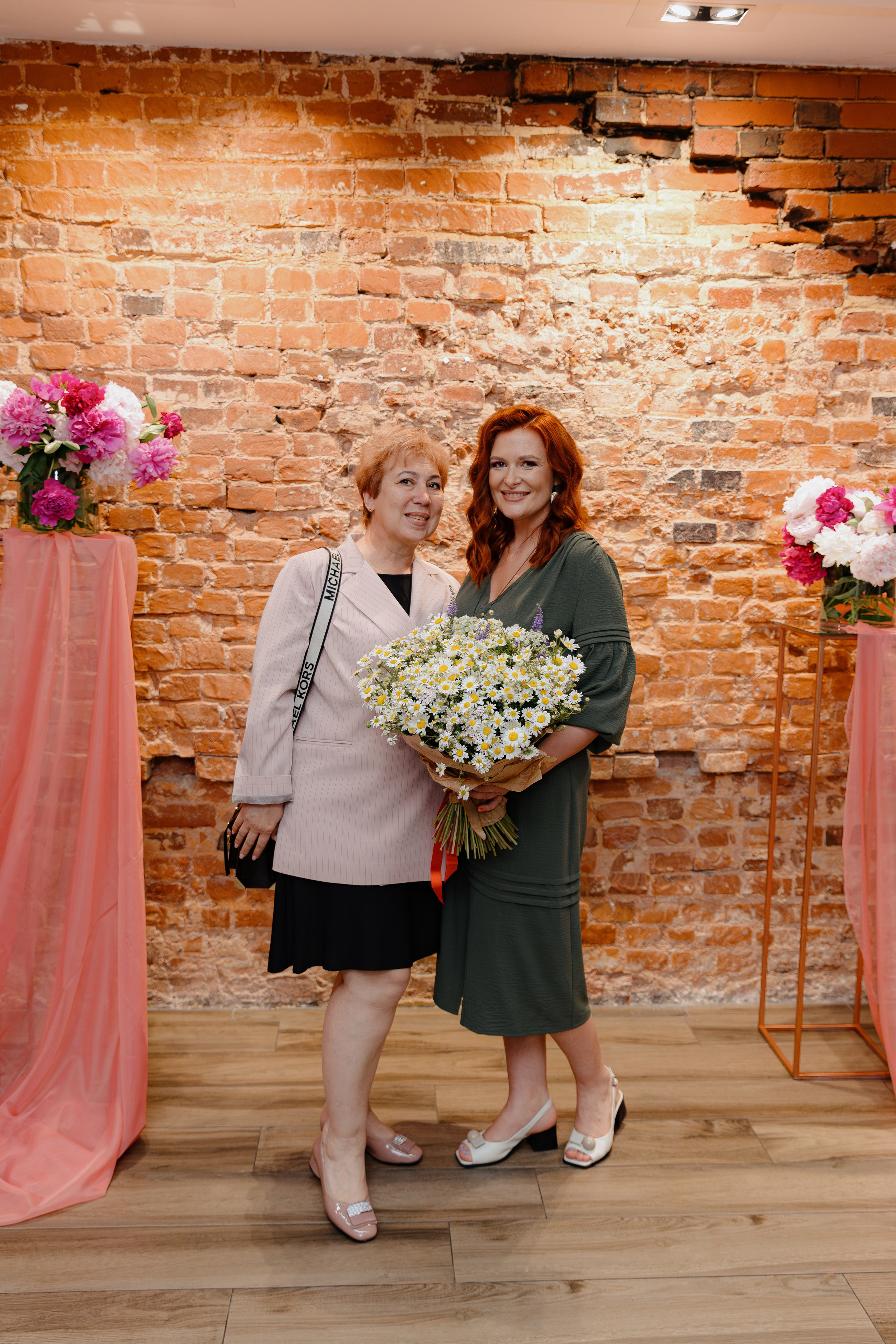 Презентация книги. Свадебный и репортажный фотограф Киров | Вадим Карпук