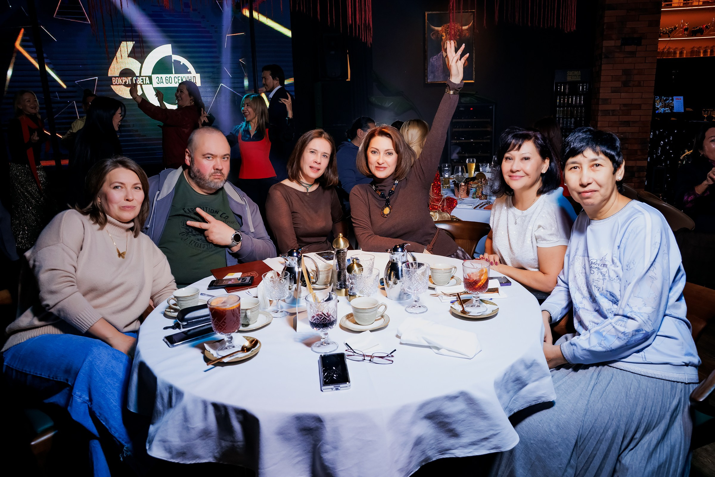 Вокруг Света за 60 Секунд-Sunset Meat Restaurant. Репортажный фотограф в Алматы Каюпов Сержан
