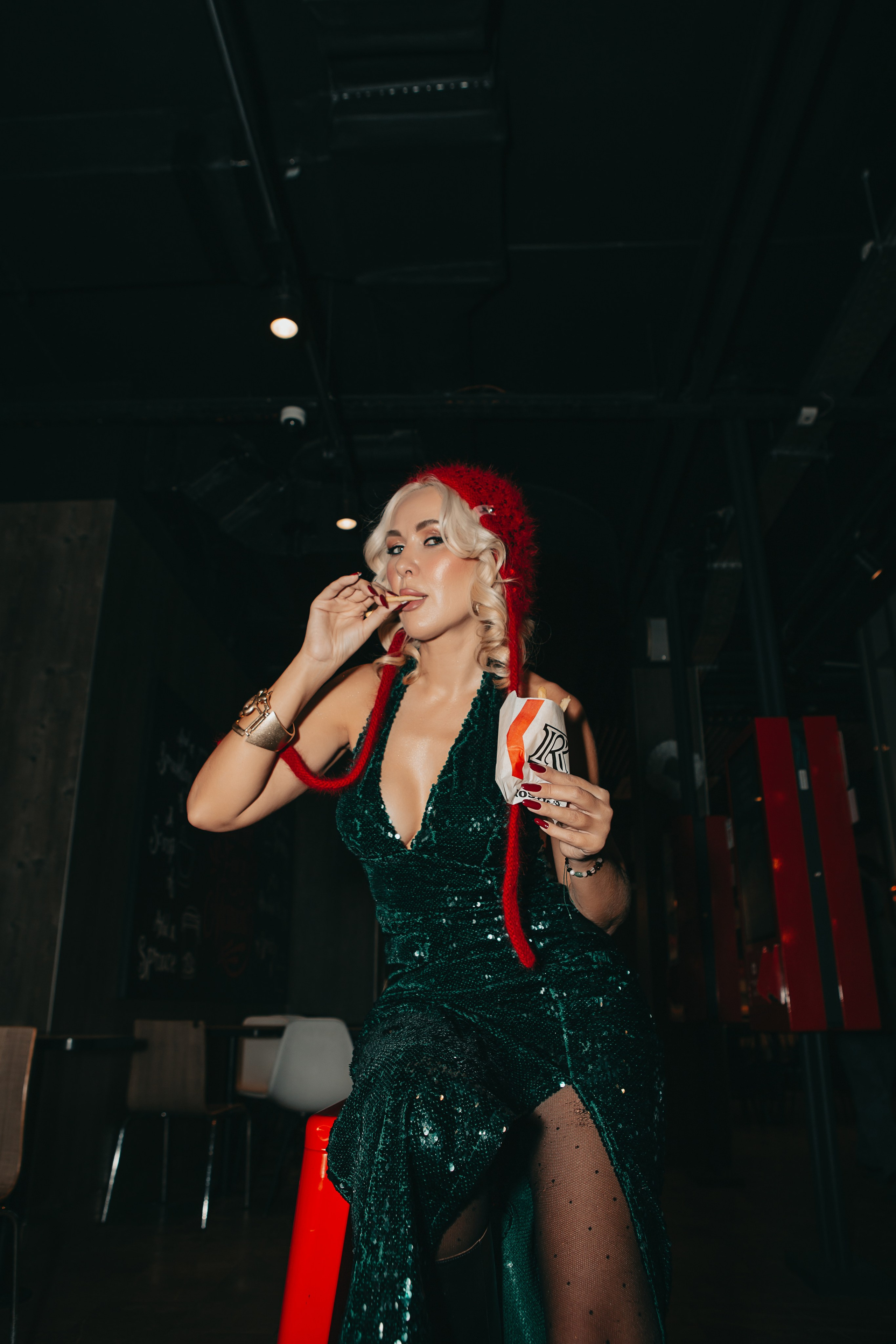 НГ в Ростикс. Контент фотограф, съемка для маркетплейсов, фуд съемка и репортажи в Новосибирске Ралия Галеева