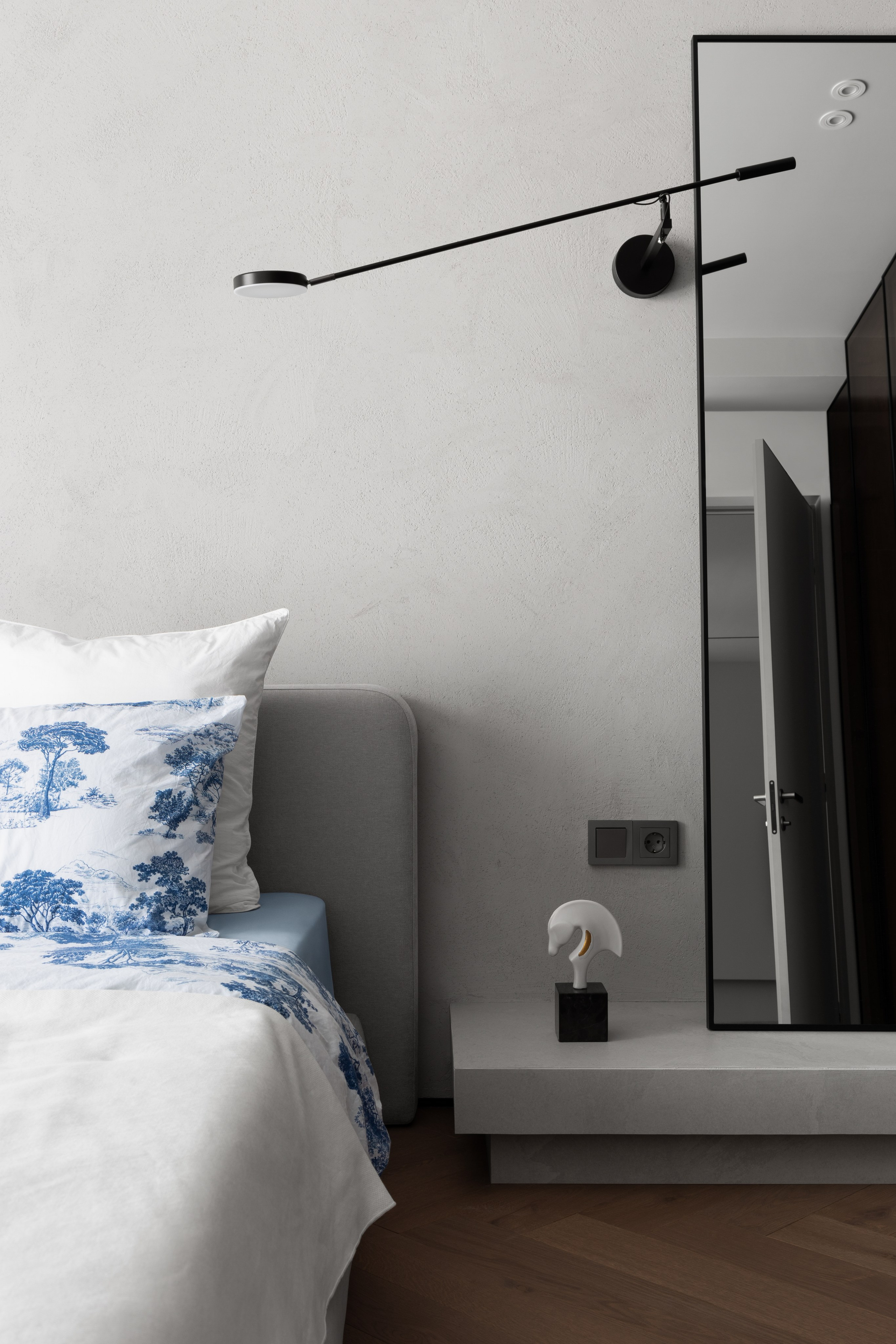 Interior photographer Roman Yakunin, japandi style interior.