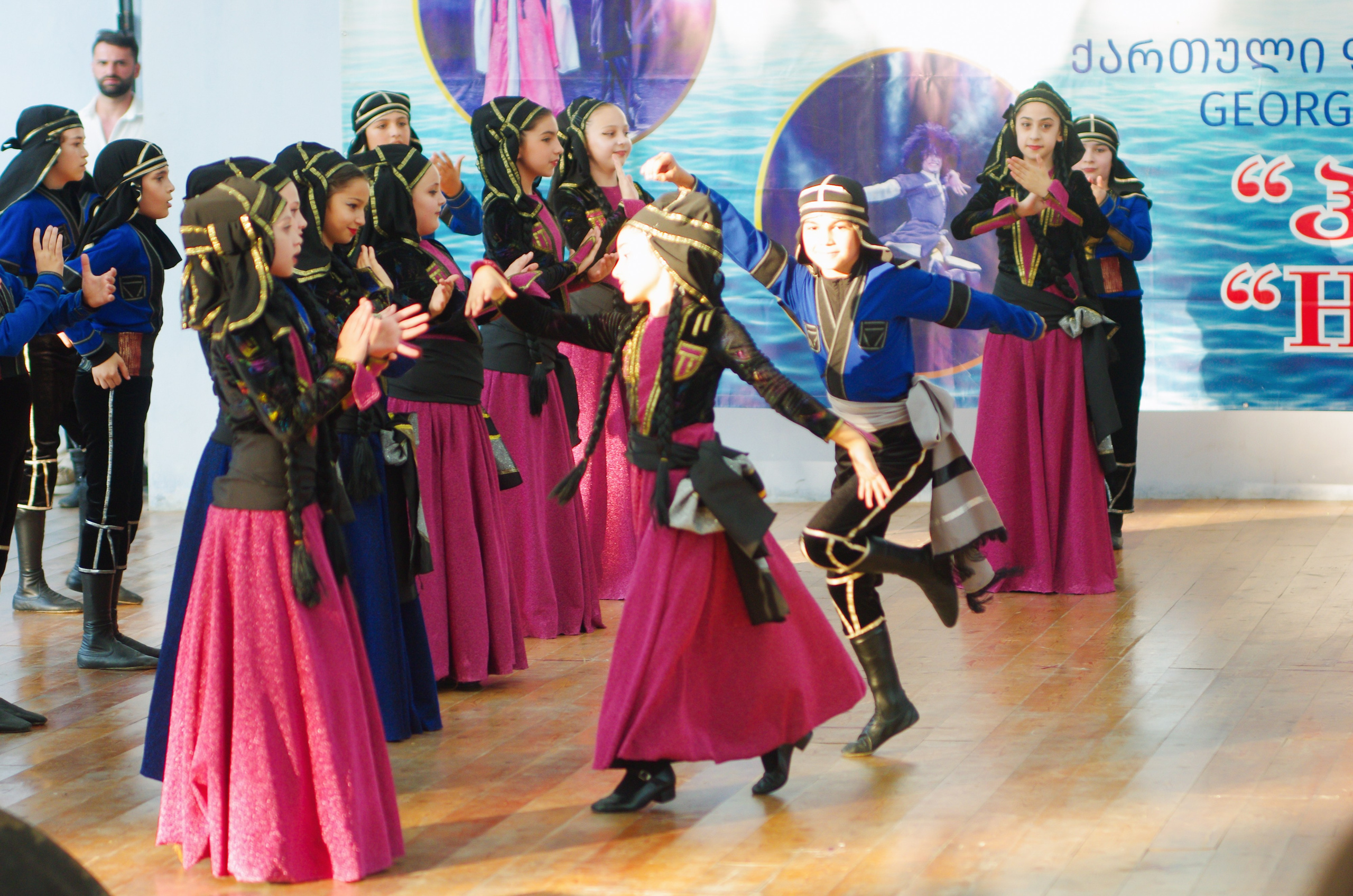 Кабулети Танцы. Портретный фотограф Денис Милютин