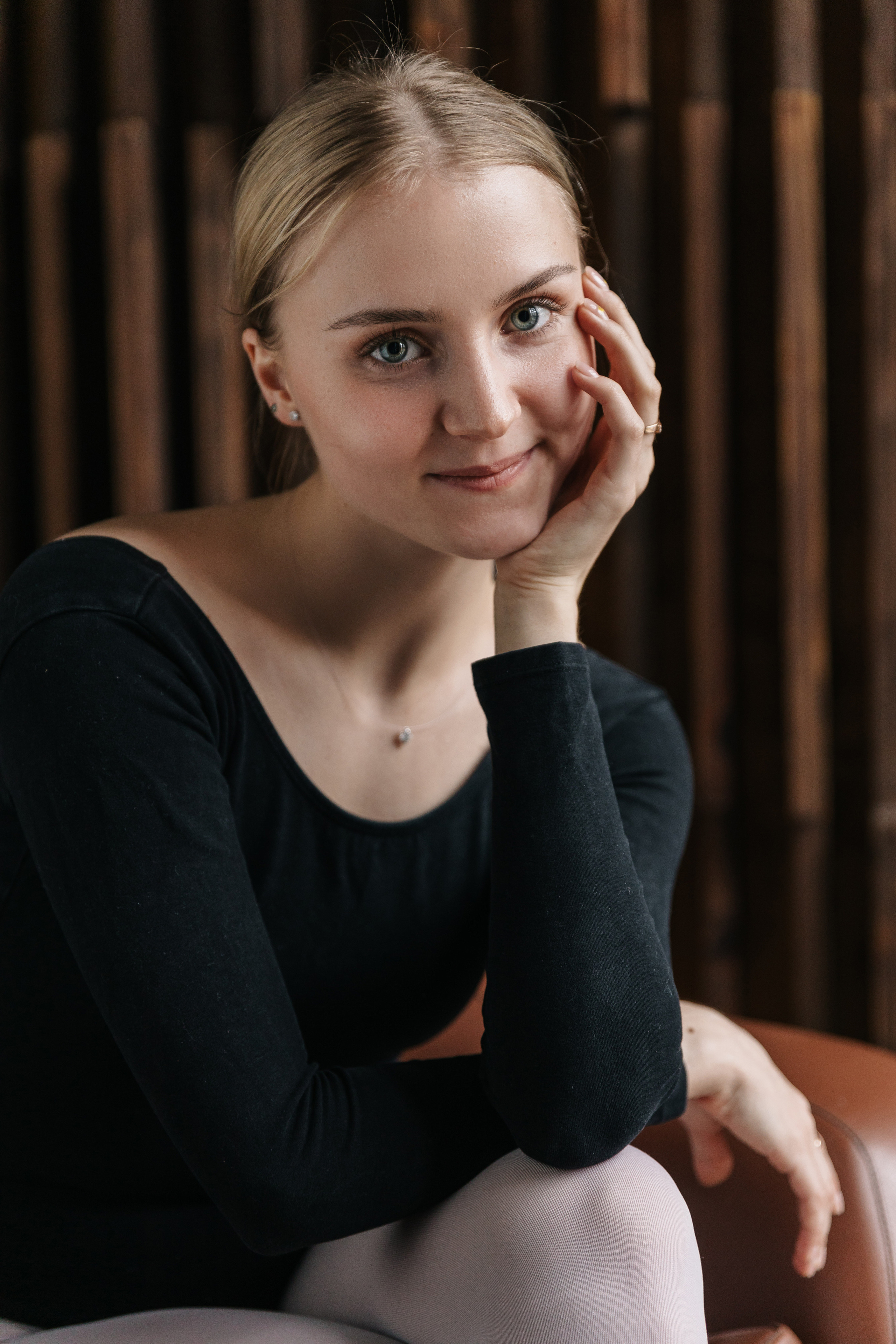 Диана. Фотограф Казань — профессиональные услуги фотосессий в студии и на локации