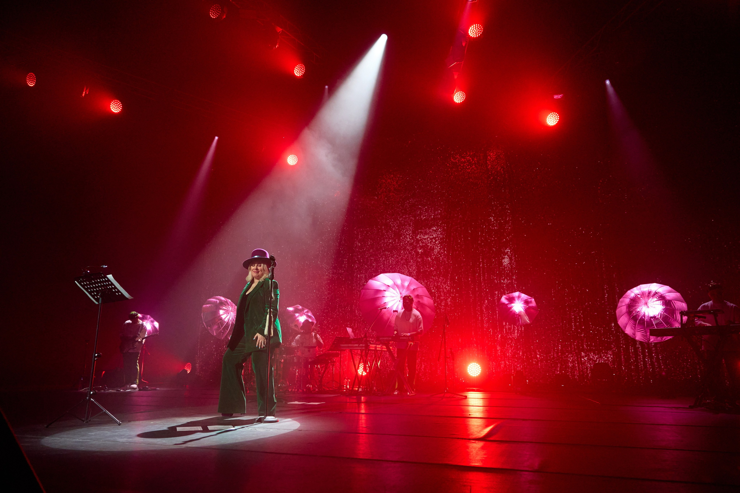 фото концерт Евы Польны в Екатеринбурге