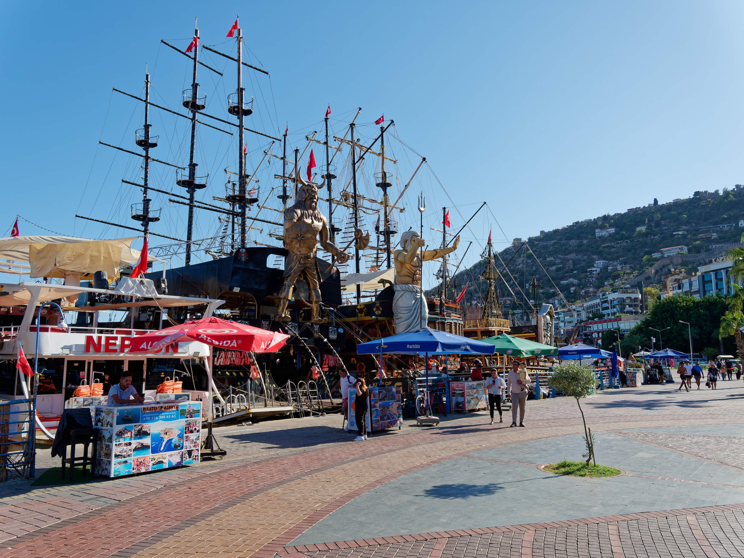 Алания 2025, порт и парк. Избранные фотографии