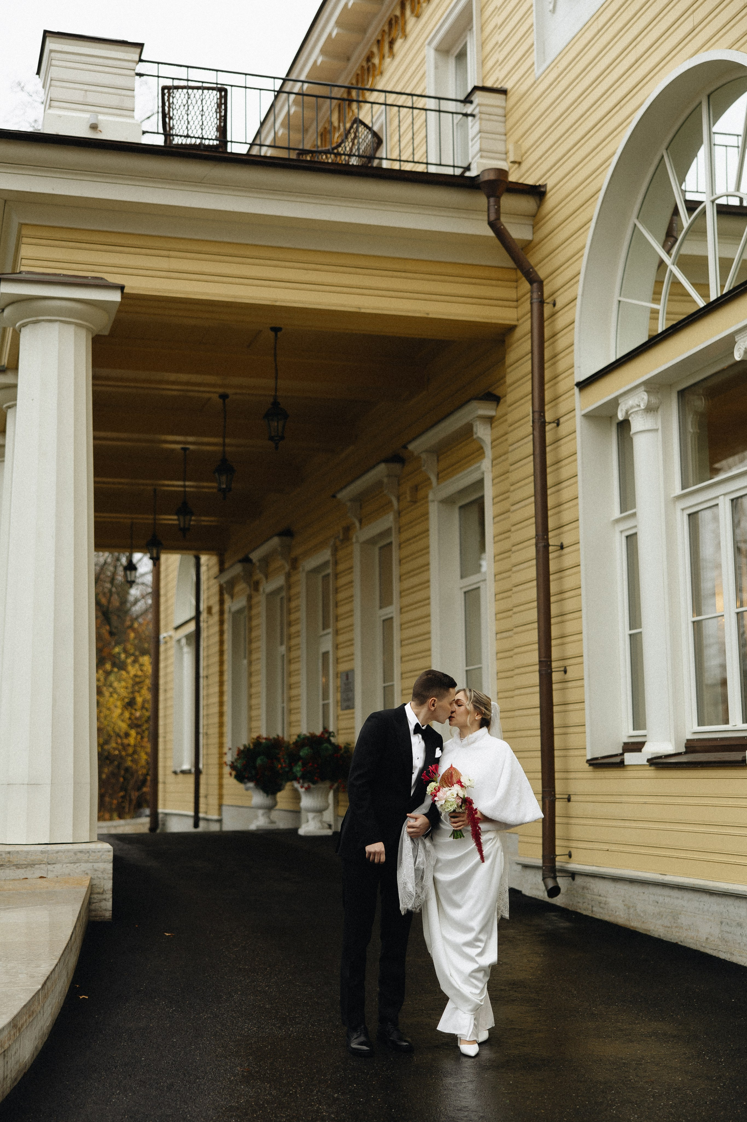 3.11.2025. Свадебный фотограф в Санкт-Петербурге Баженова Алина