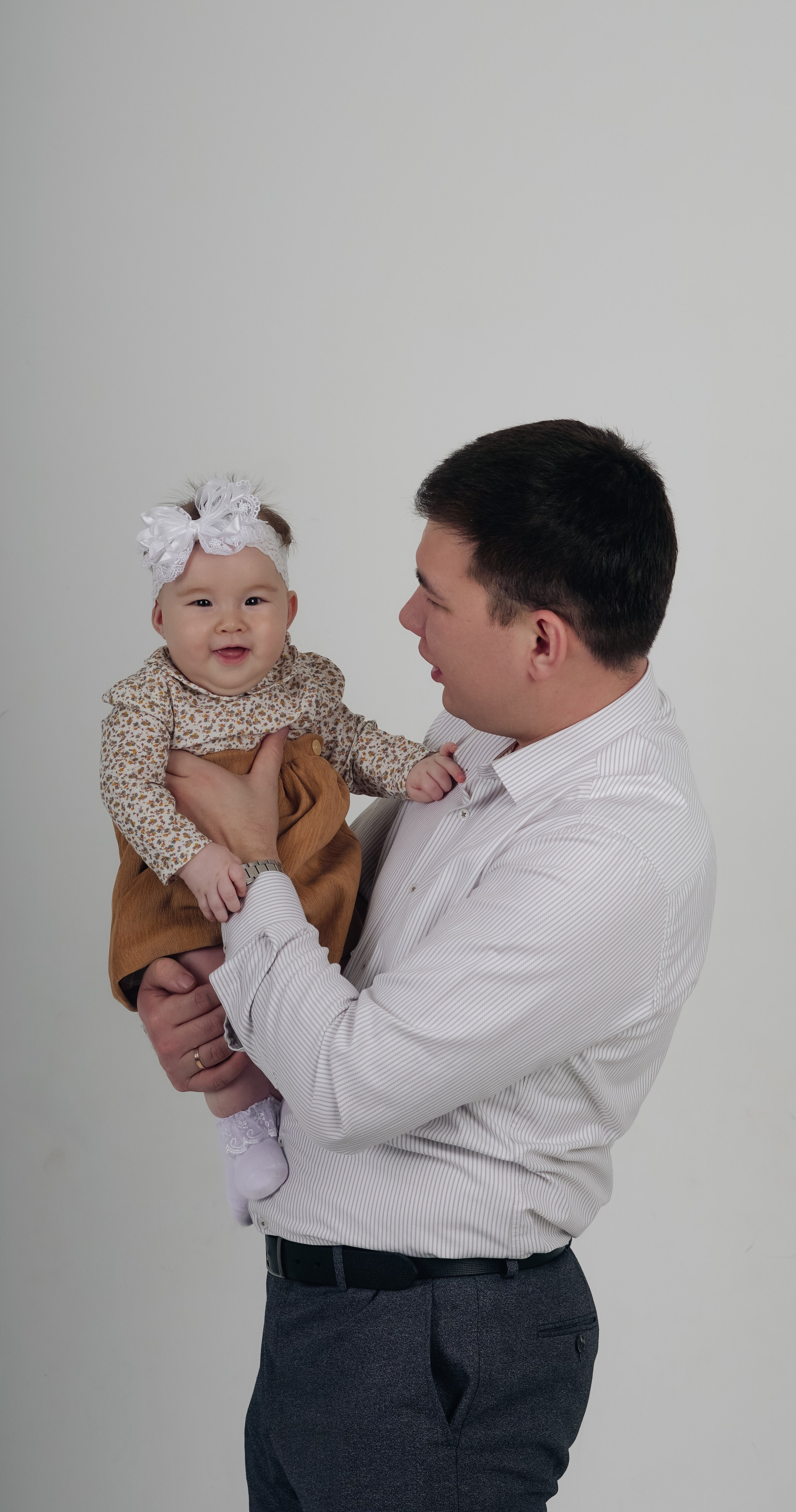 Family story. Уличный и студийный фотограф в Астане Ержанов Нурасыл