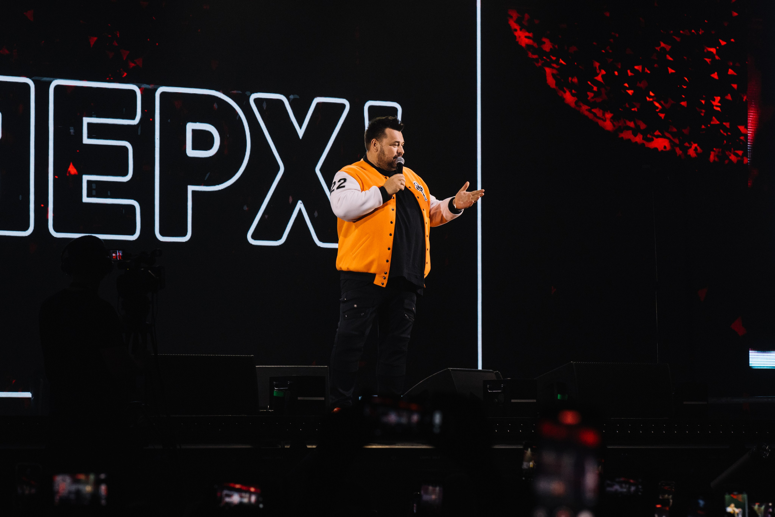 Руки Вверх Смоленск 28.05.2025. Свадебный и семейный фотограф в Москве и Московской области Оксана Шлыкова