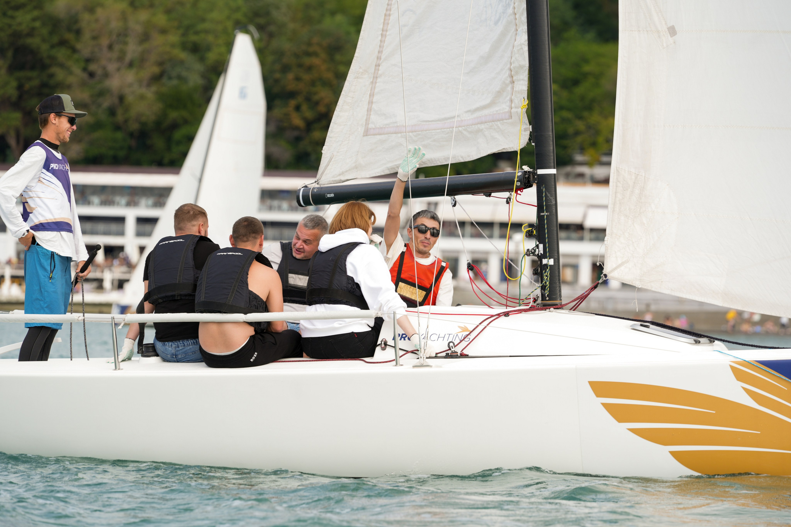 Яхтенная регата для компании Агрегатка. Репортажный фотограф в Красной Поляне и Сочи Павлюченко Екатерина