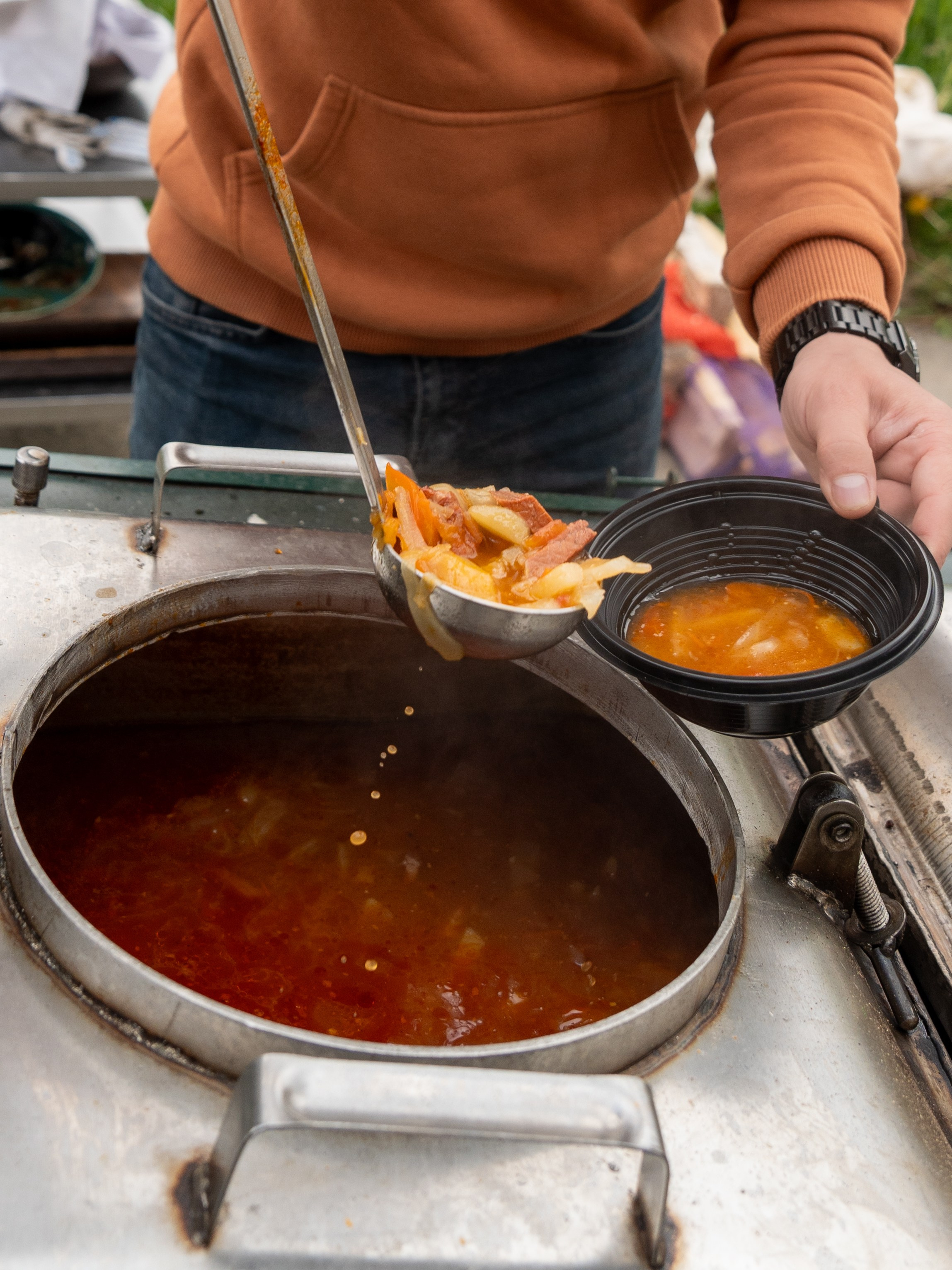 Шествие бессмертного полка 9 мая 2024 Rosa Springs. Репортажный фотограф в Красной Поляне и Сочи Павлюченко Екатерина