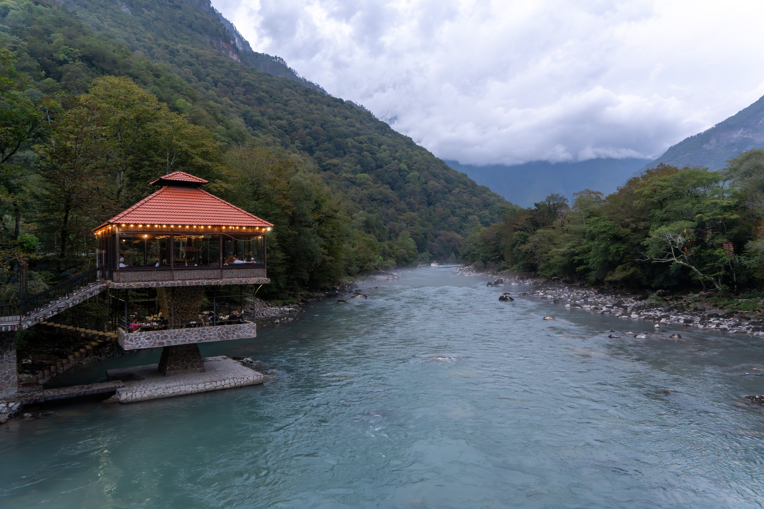 MICE мероприятие — тур по Абхазии. Репортажный фотограф в Красной Поляне и Сочи Павлюченко Екатерина