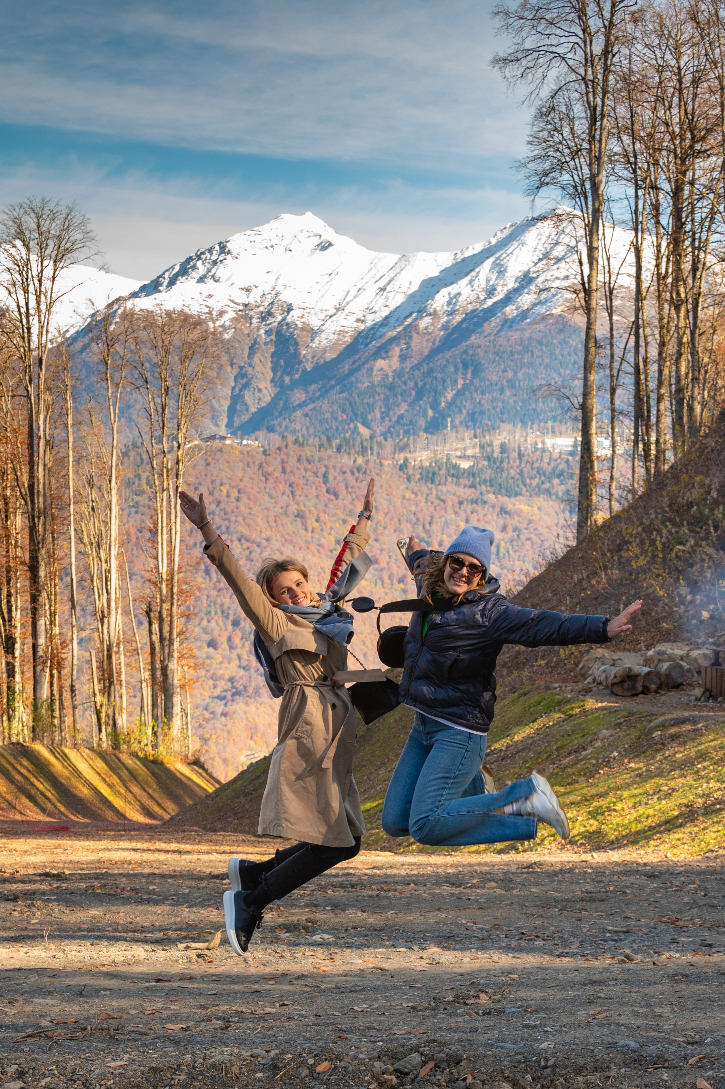 Mice мероприятие — прогулка на водопад Поликаря на курорте Красная Поляна. Репортажный фотограф в Красной Поляне и Сочи Павлюченко Екатерина
