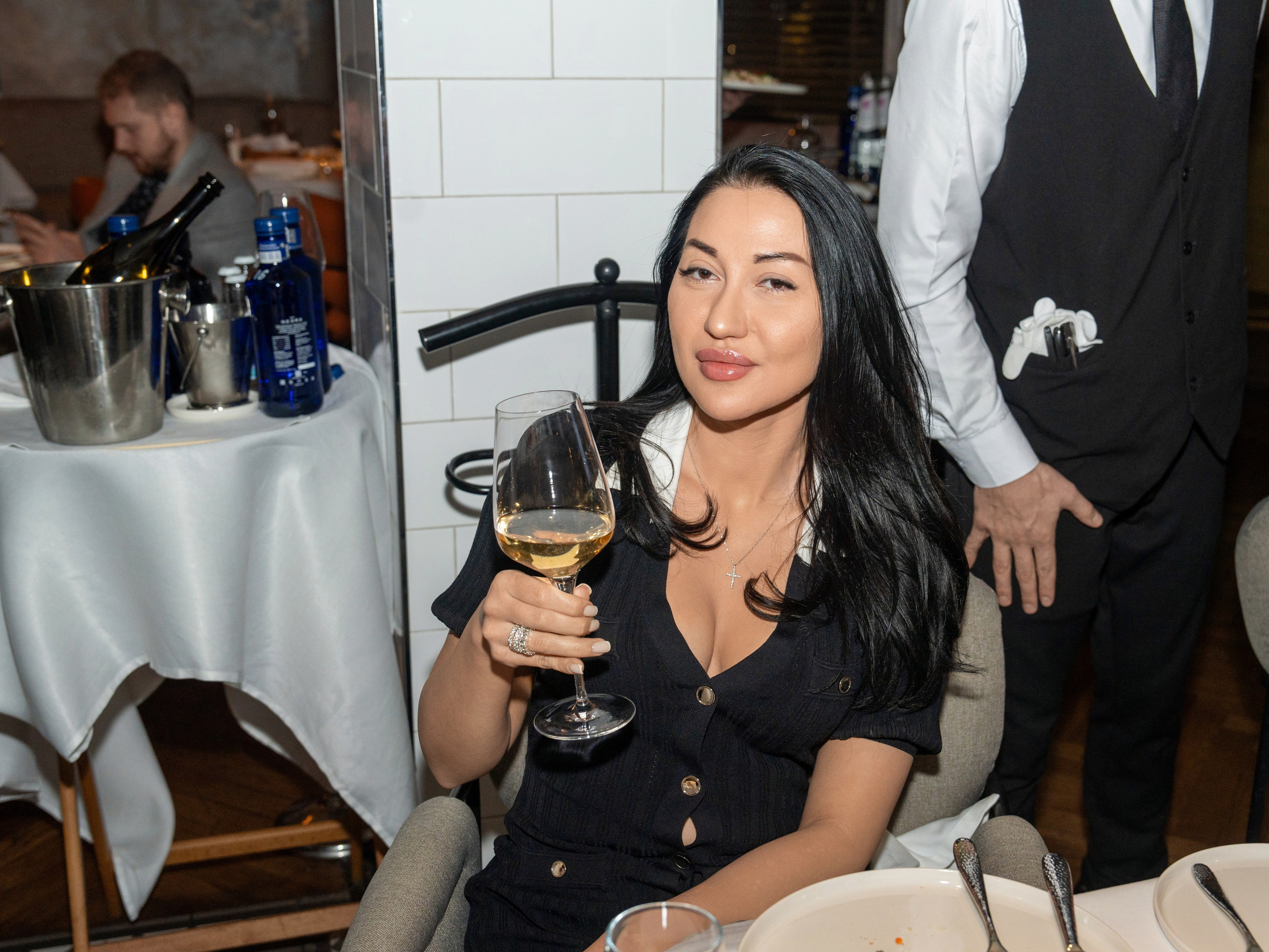 Новый год 2025 в ресторане Сахалин. Репортажный фотограф в Красной Поляне и Сочи Павлюченко Екатерина