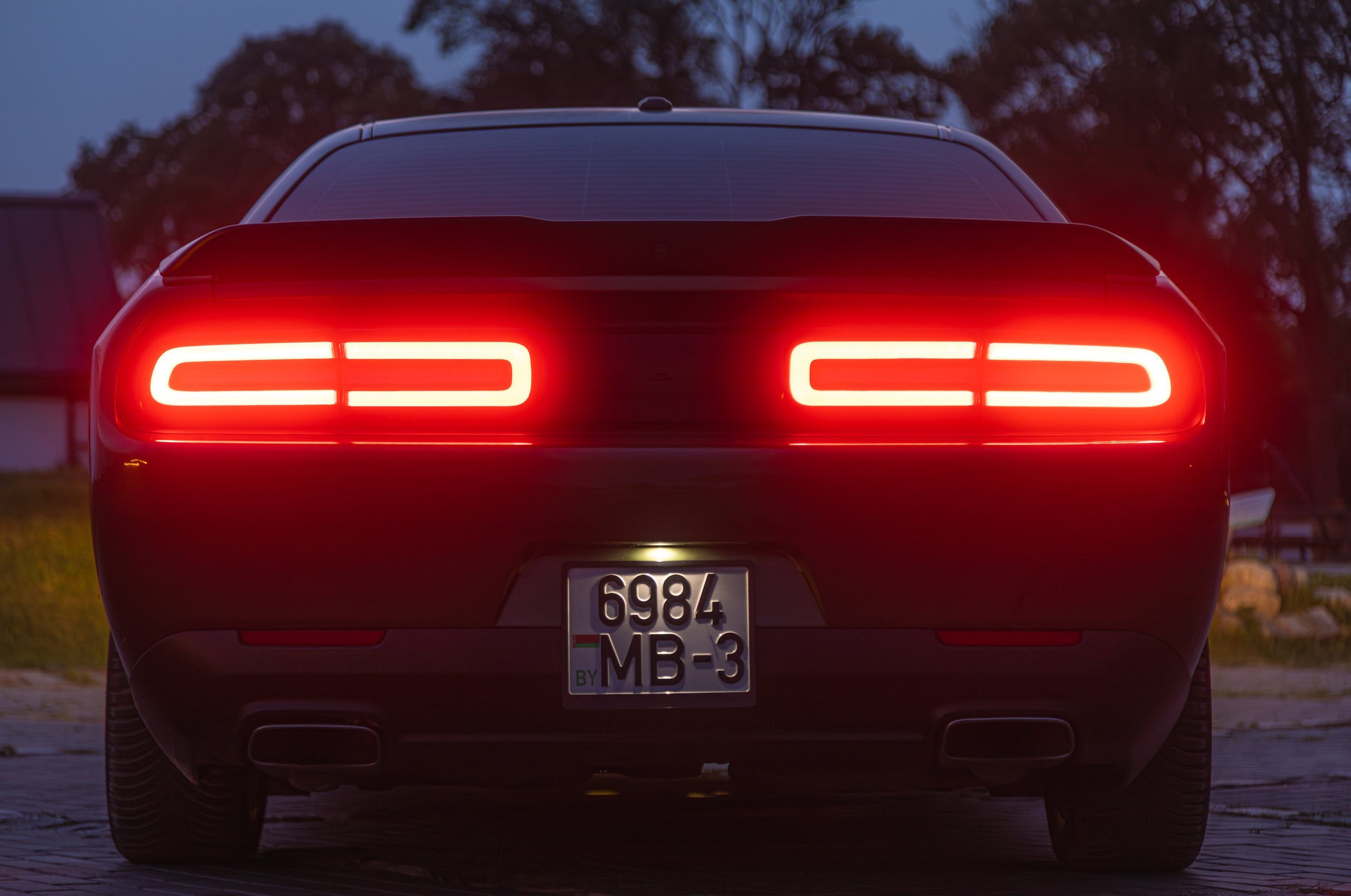 Partner Rent — Dodge Challenger. — Digital Noise —