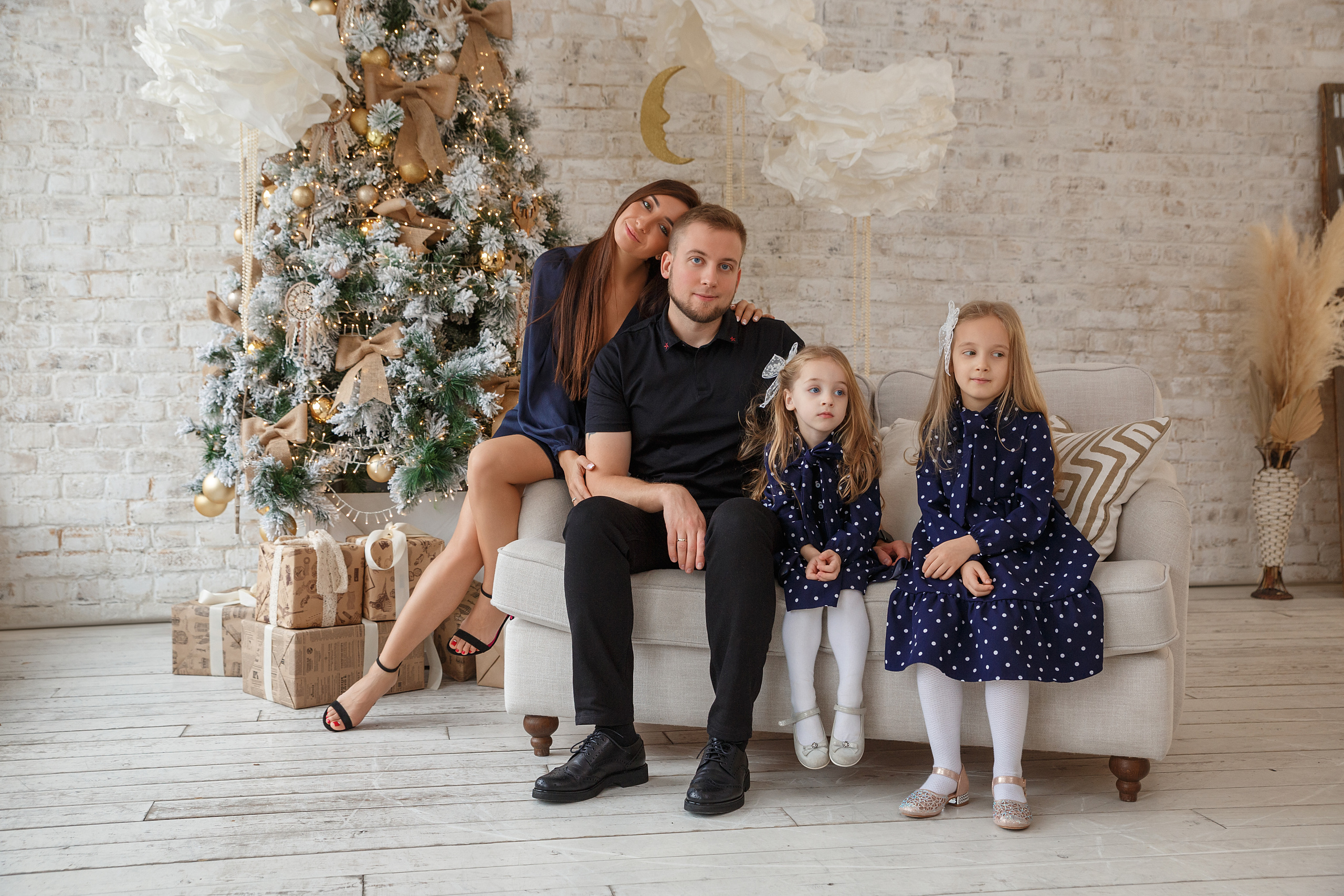 Семейные фотосессии. Фотосессия новорожденного в Москве Newborn Angel