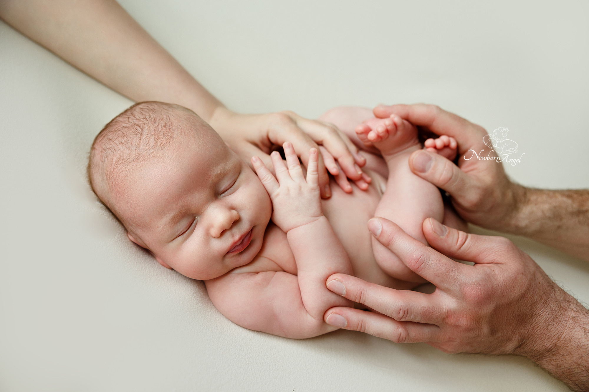 Фотосессия новорожденных. Фотосессия новорожденного в Москве Newborn Angel