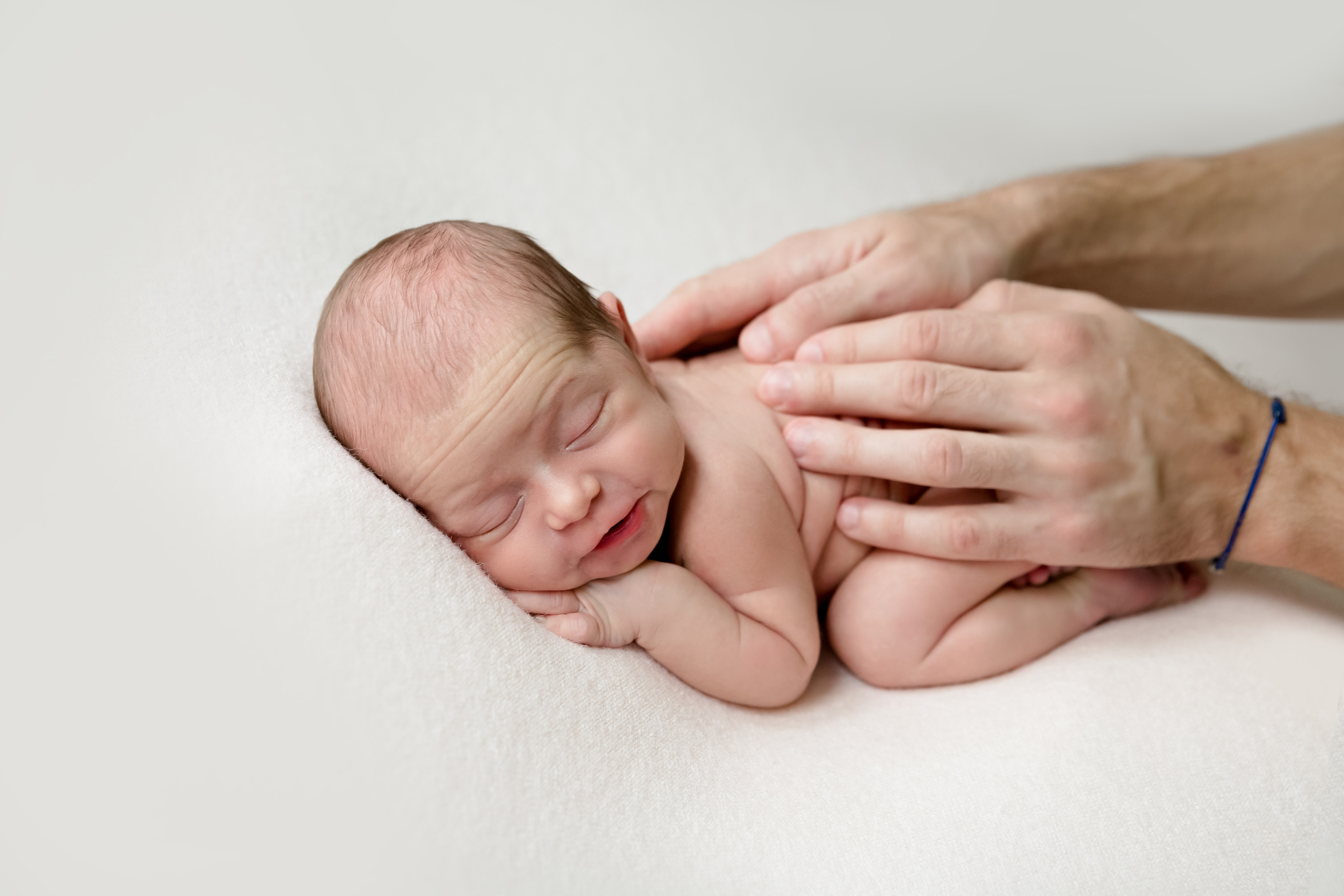 Фотосессия новорожденных. Фотосессия новорожденного в Москве Newborn Angel