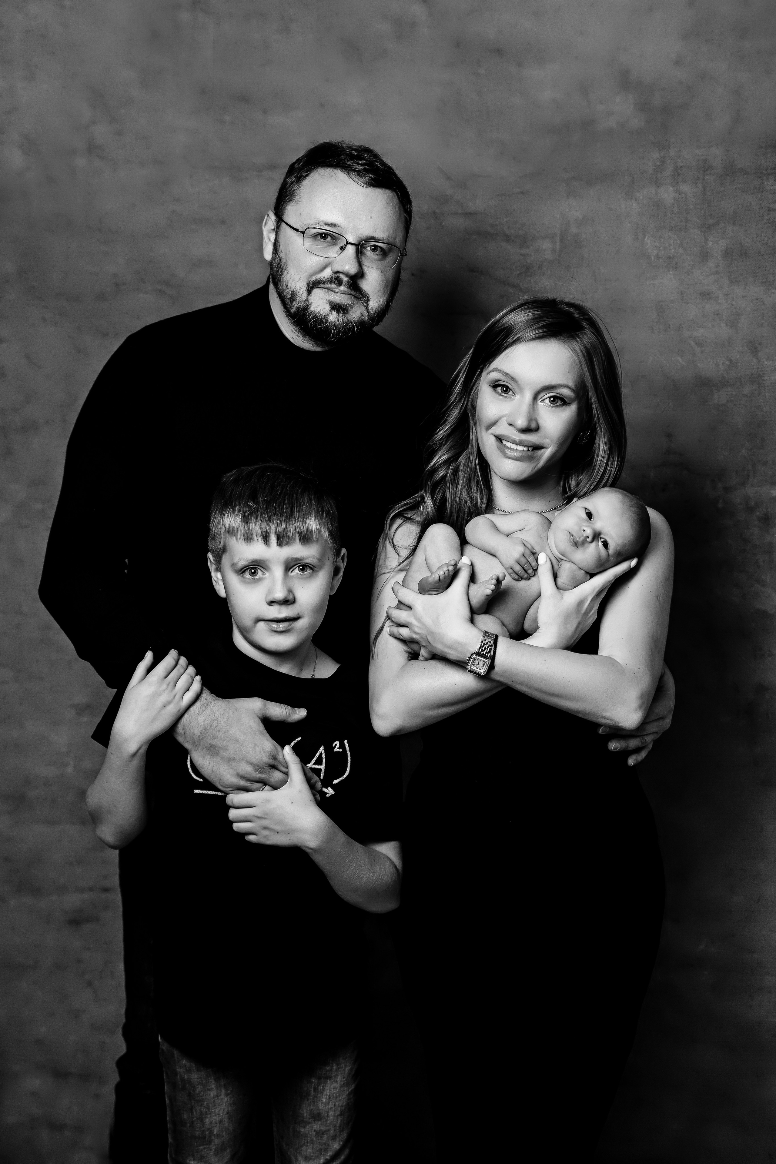 Фотографии с родителями. Фотосессия новорожденного в Москве Newborn Angel