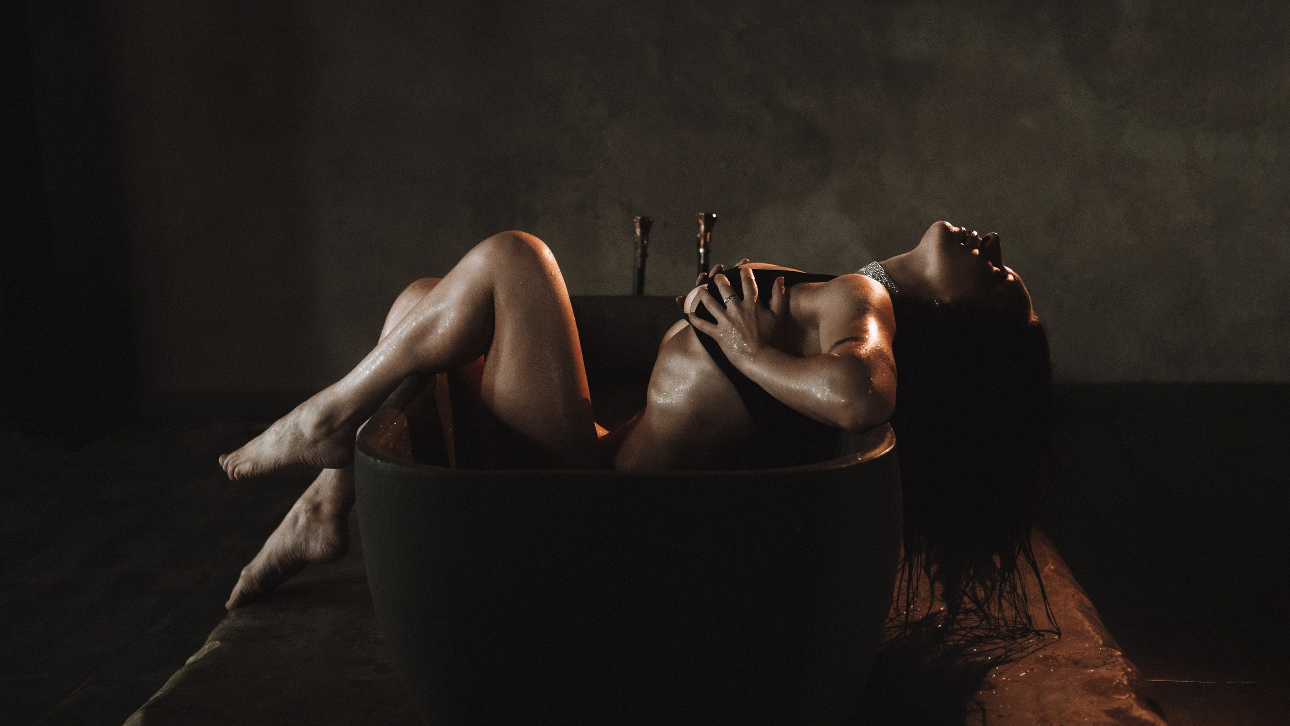 Портфолио — женские эротические фотосессии — фотограф Анастасия Инвиш. Эротическая фотосессия в стилю ню в Москве — заказать ню фотосессию от 19 800 руб!