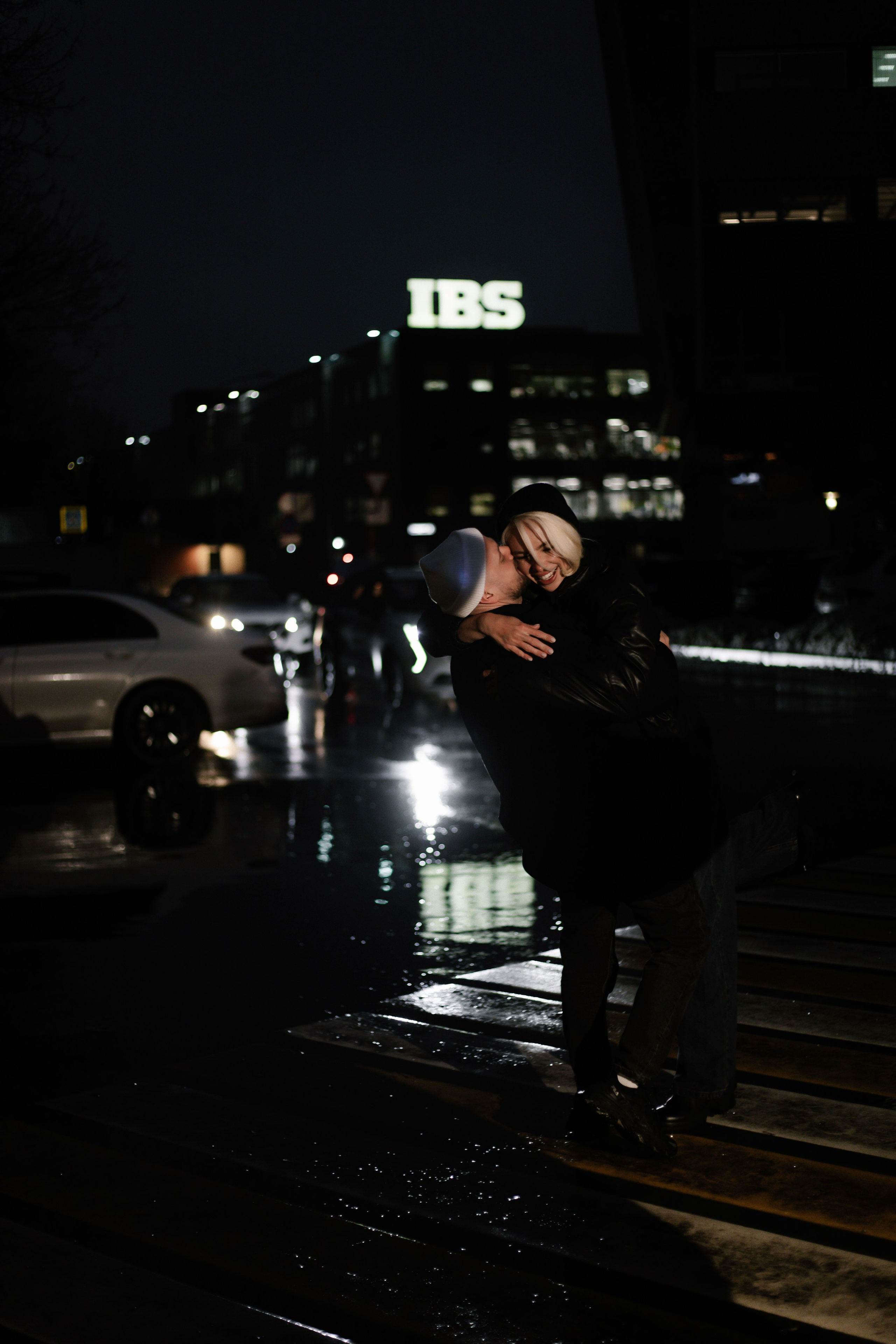 Прогулка под дождем. Свадебный и семейный фотограф Анастасия Романова в Москве и Московской области