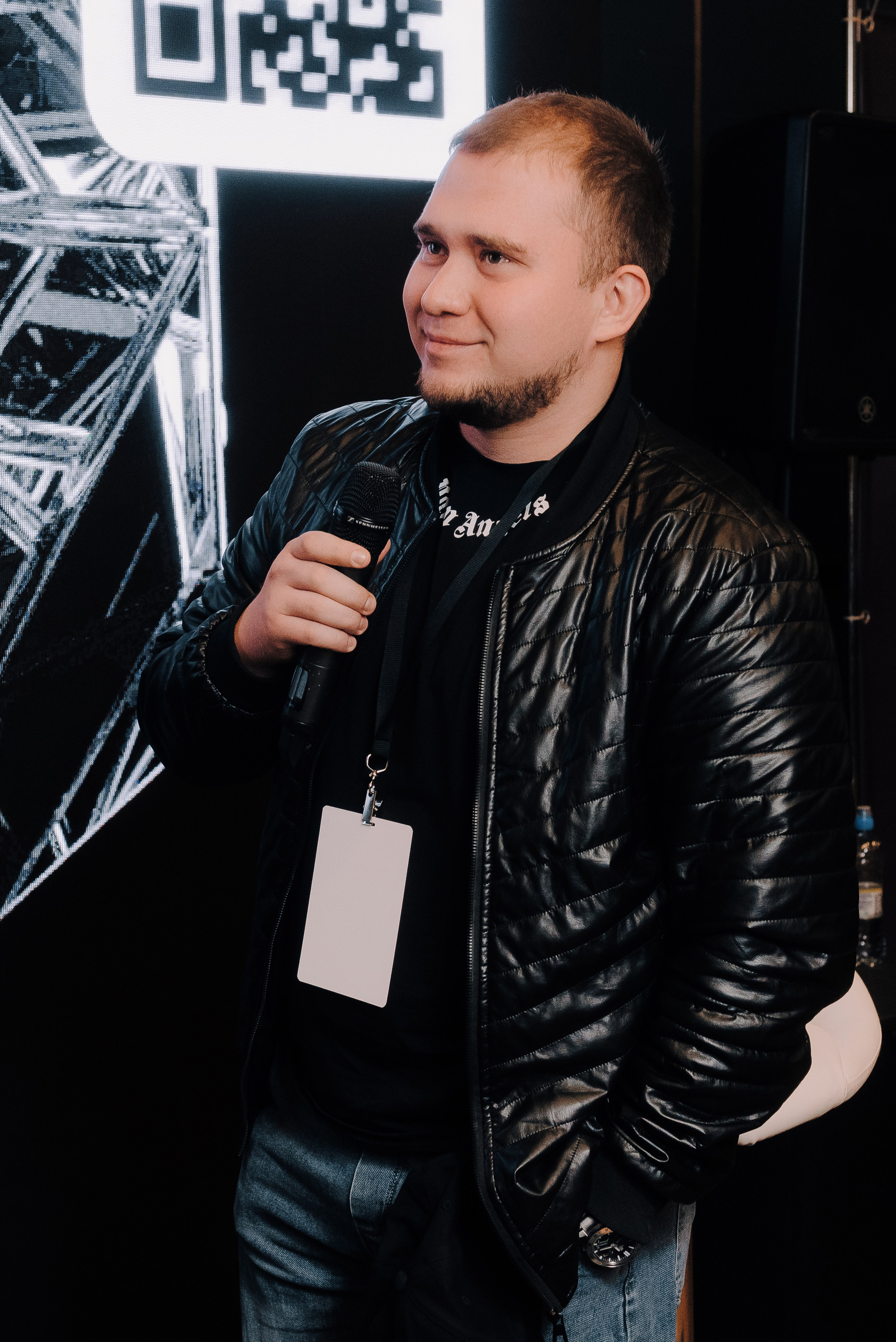 КОНФЕРЕНЦИЯ AMO CRM SIPUNI. Репортажный фотограф Зуев Роман г. Челябинск