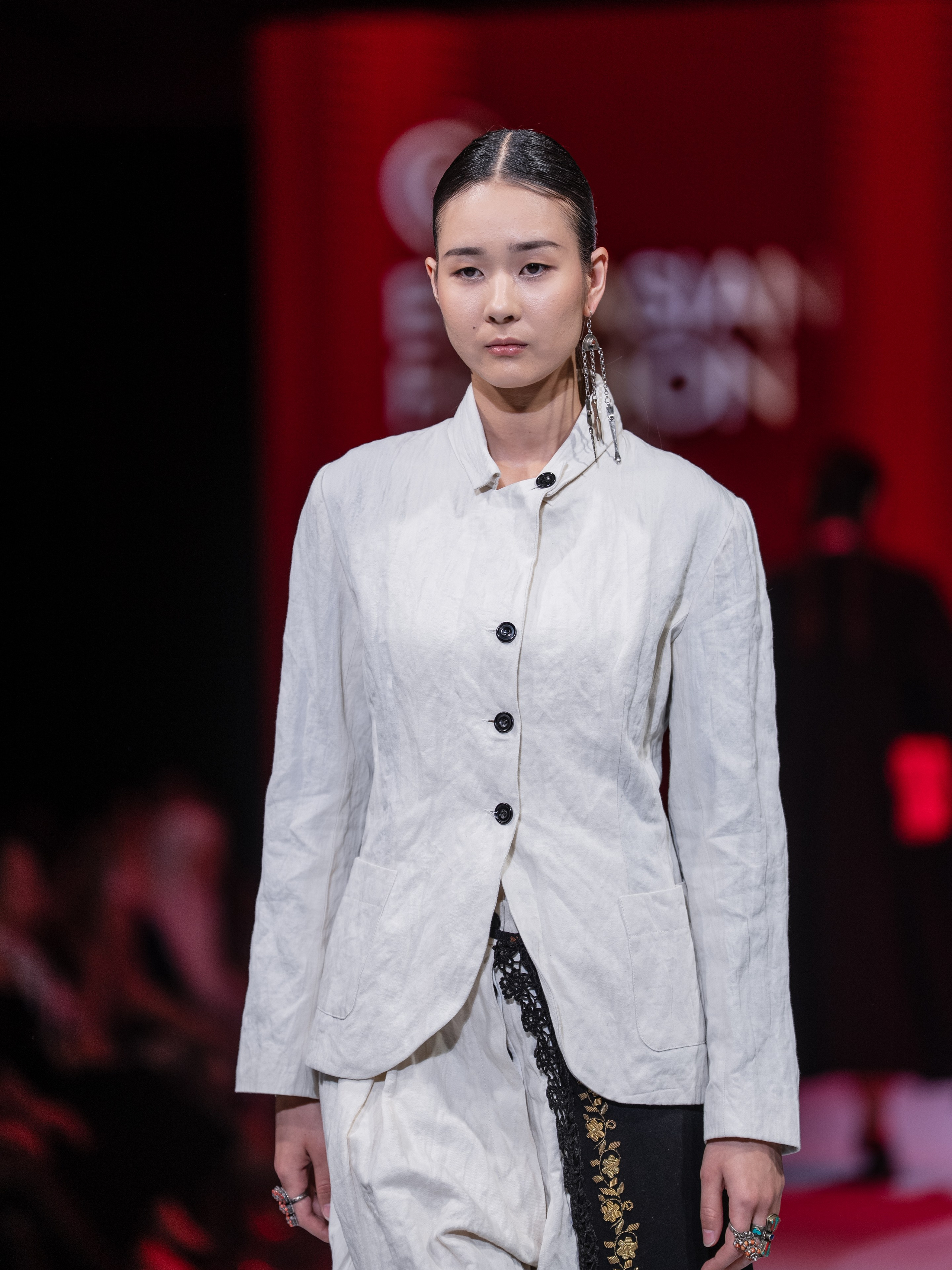 EURASIAN FASHION WEEK Reberth. Сайт Алматинского НЮ АРТ, будуар и фэшн фотографа Дениса Карпенко