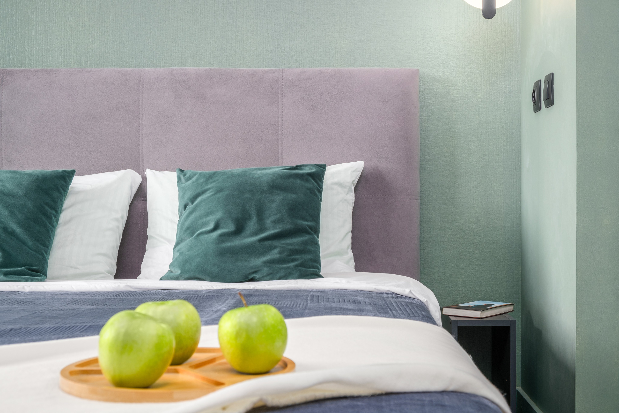 Студия, Уральская ул.