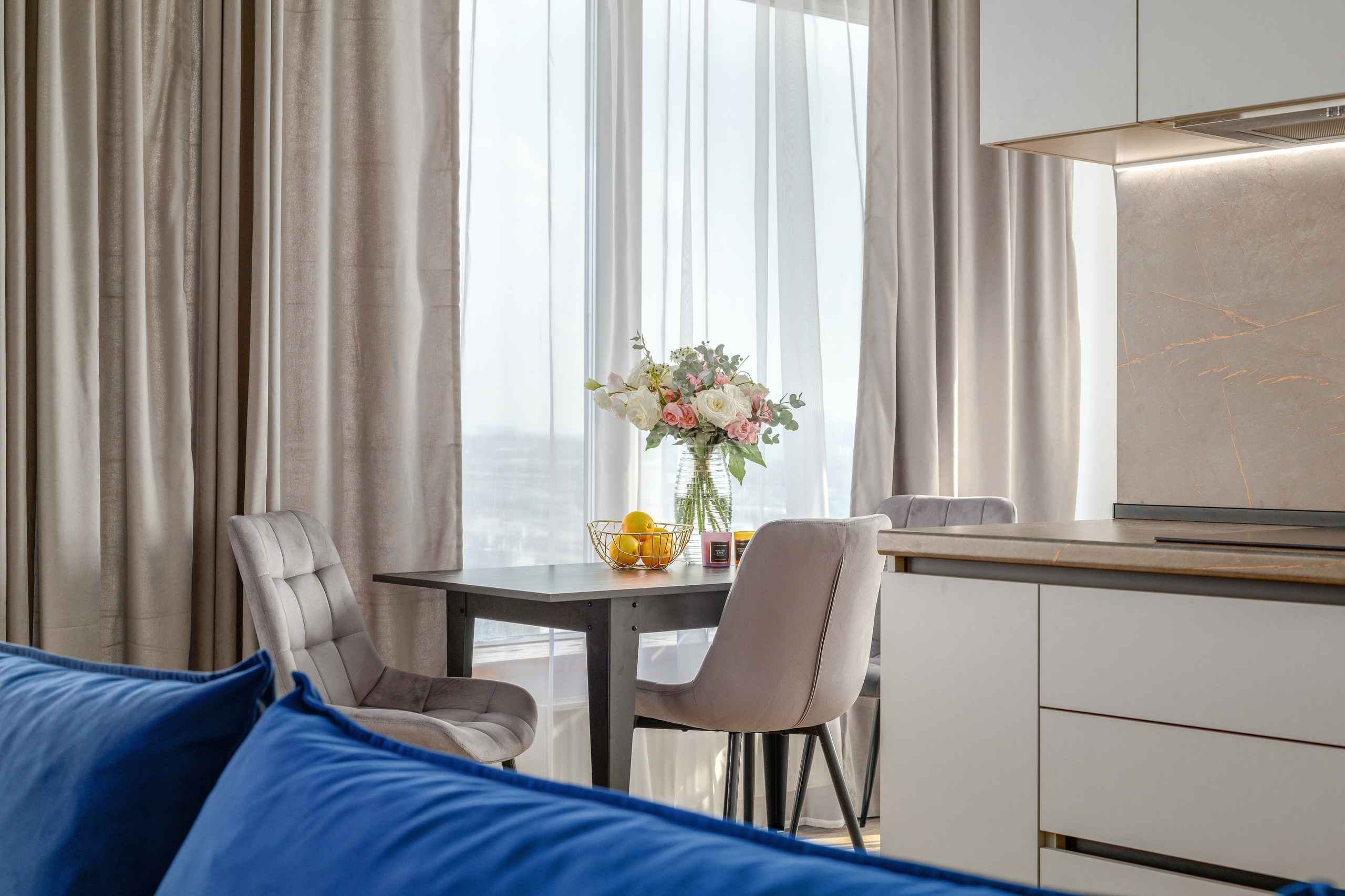 Двухкомнатная квартира, Варфоломеевская ул