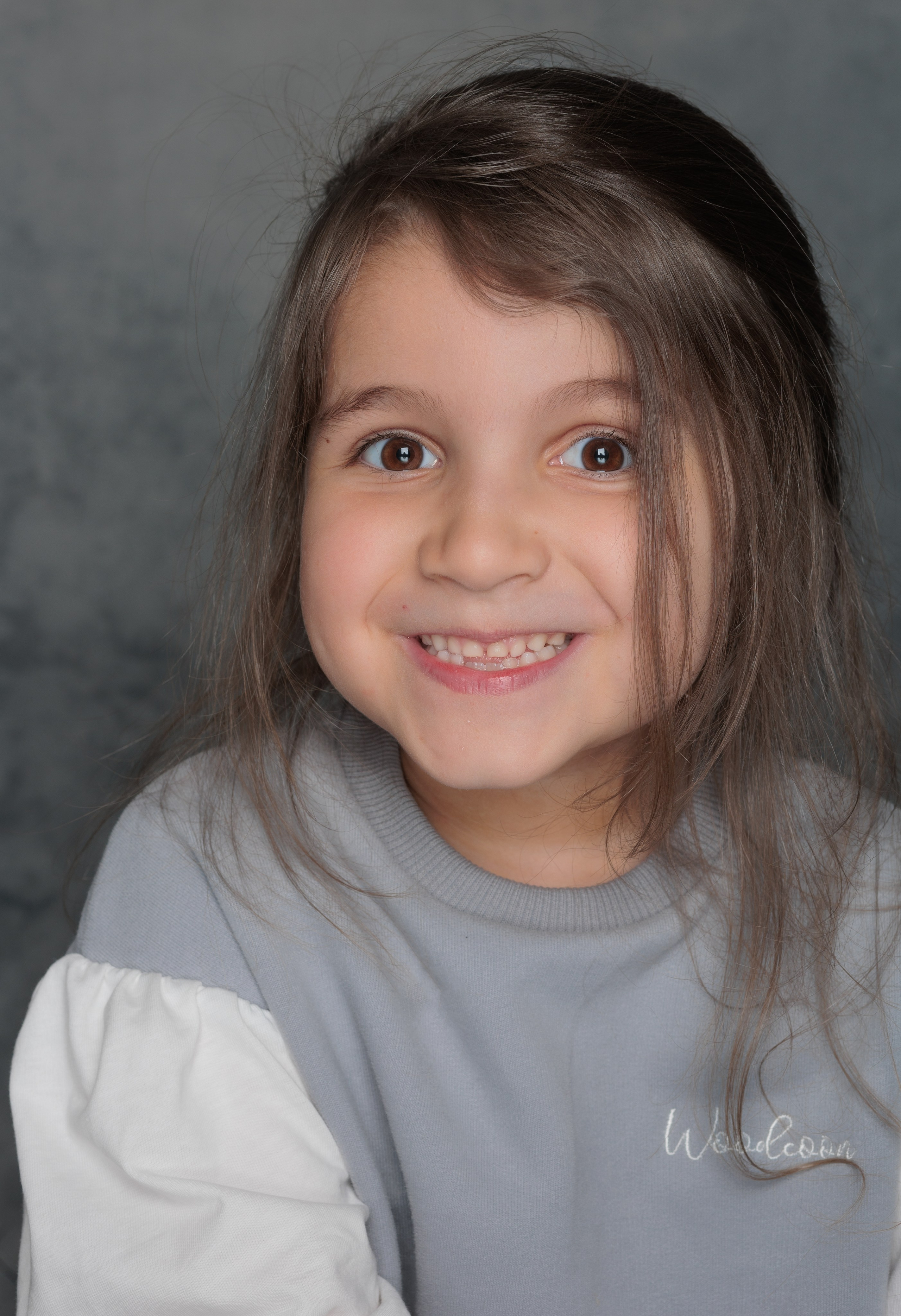 НАОМИ. Я фотограф из Москвы к Вашим услугам